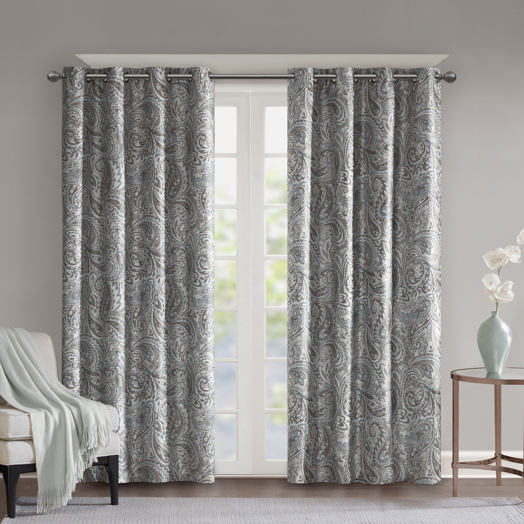 SunSmart Dahlia Paisley Printed Total Blackout Single Window Curtain Panel