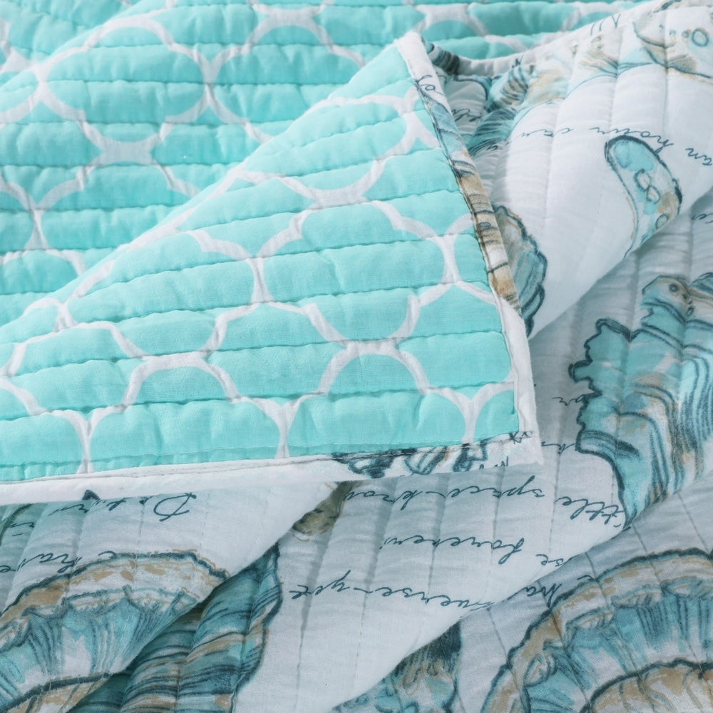 Barefoot Bungalow Cruz Coastal Quilted Throw Blanket, 50x60-inch