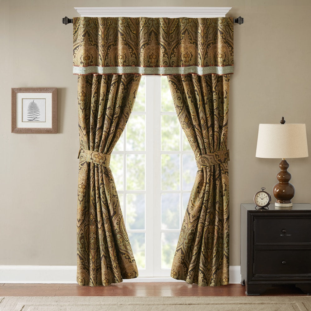 Hampton Hill Canovia Spring Brown Valance