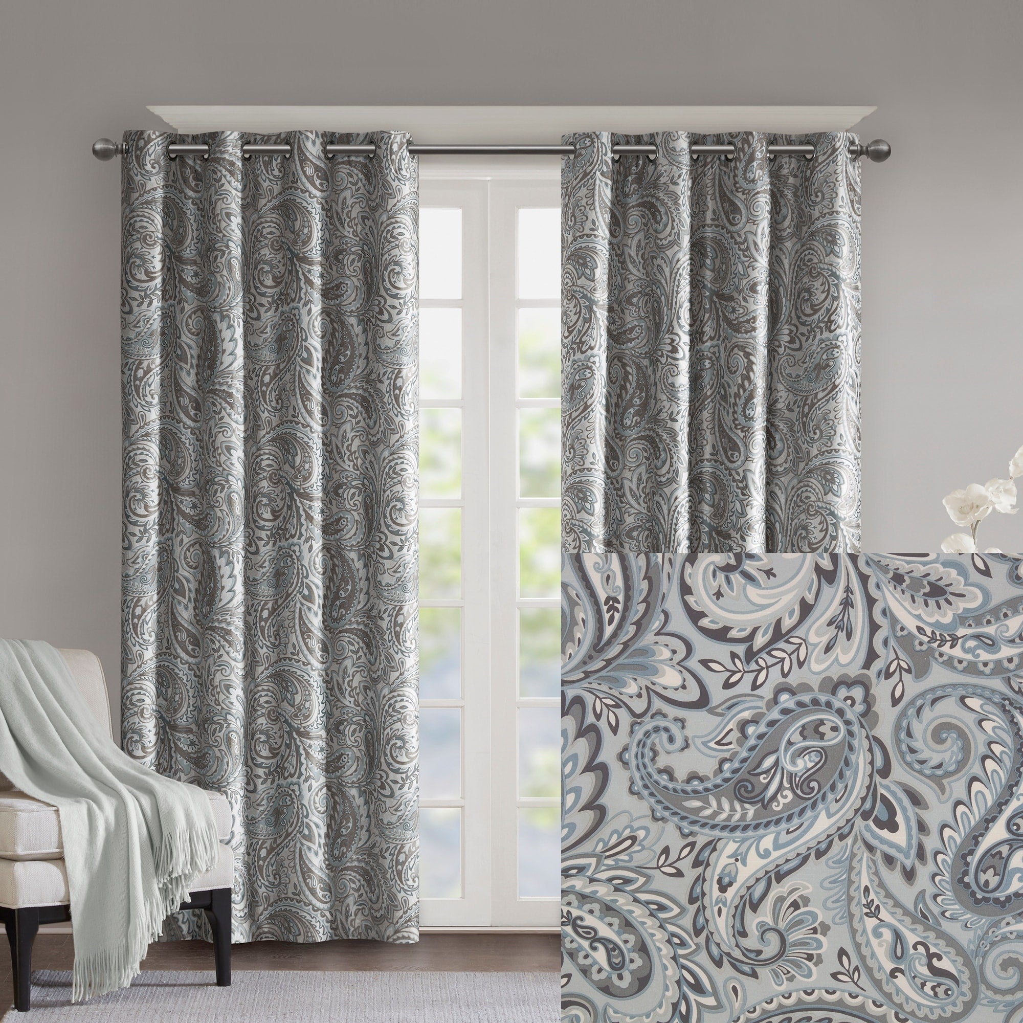 SunSmart Dahlia Paisley Printed Total Blackout Single Window Curtain Panel