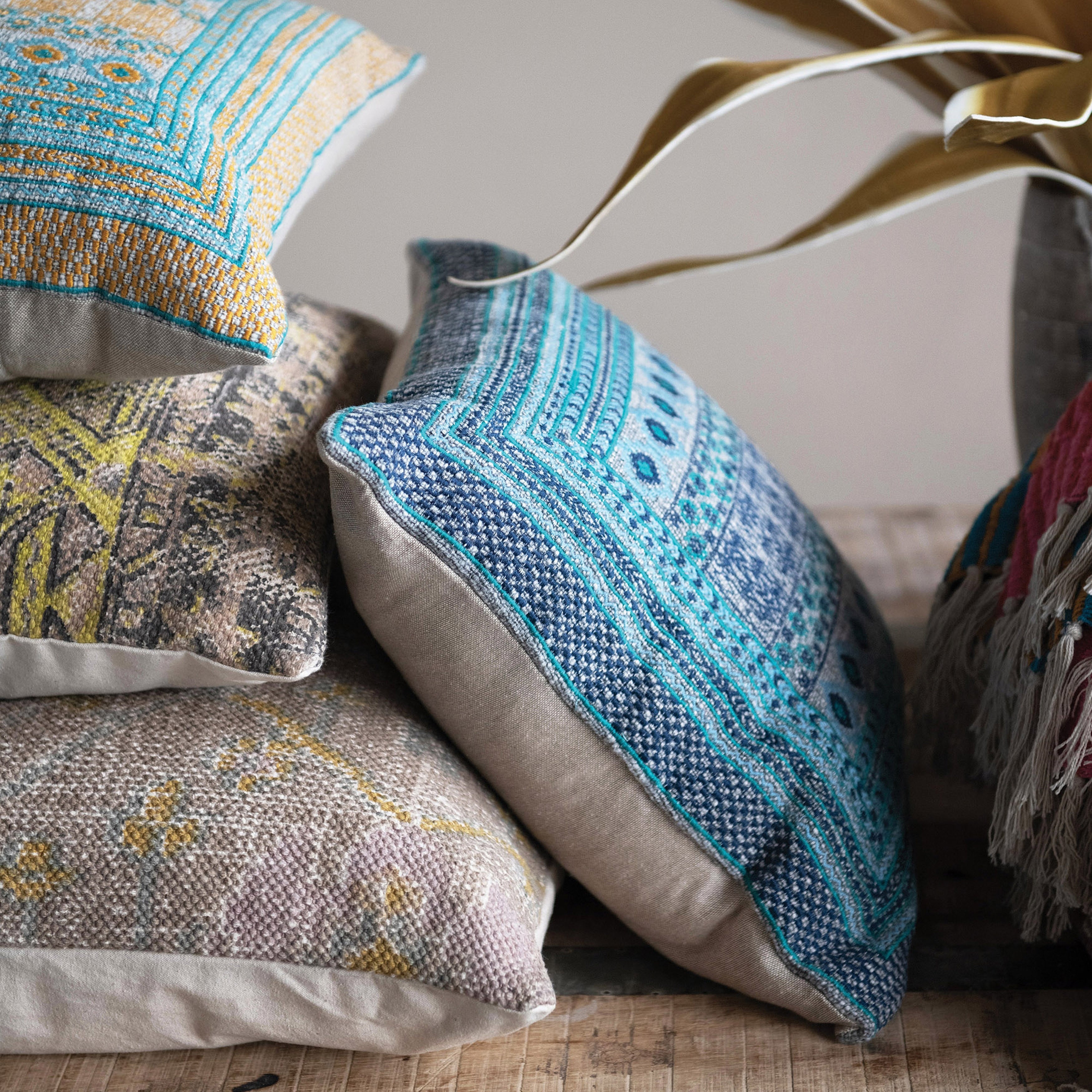 Stonewashed Cotton Printed Pillow, Multi Color