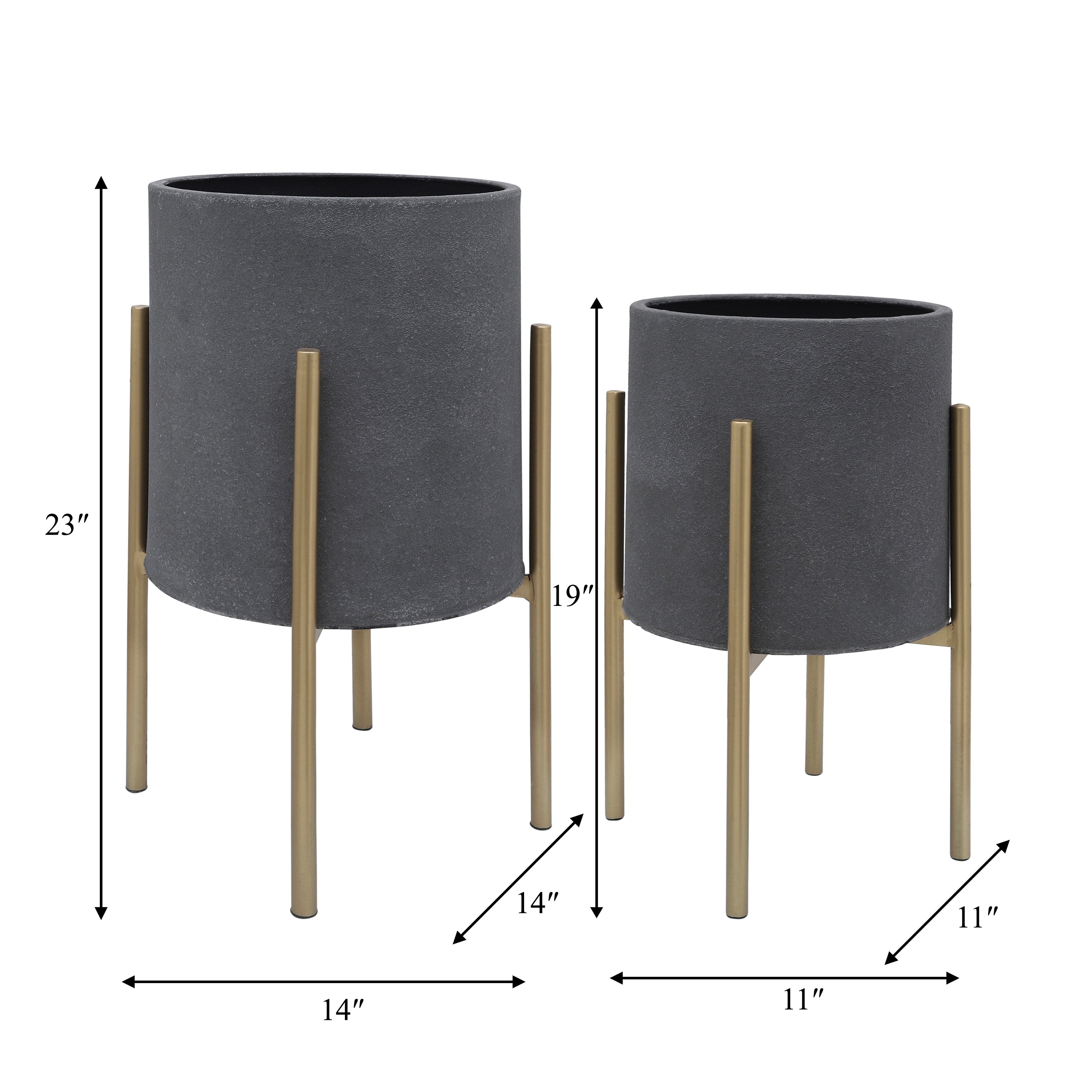 Sagebrook Home Chic Modern Planter Set of 2 - A Statement Piece for Indoor or Outdoor Greenery, Ideal for Contemporary Spaces