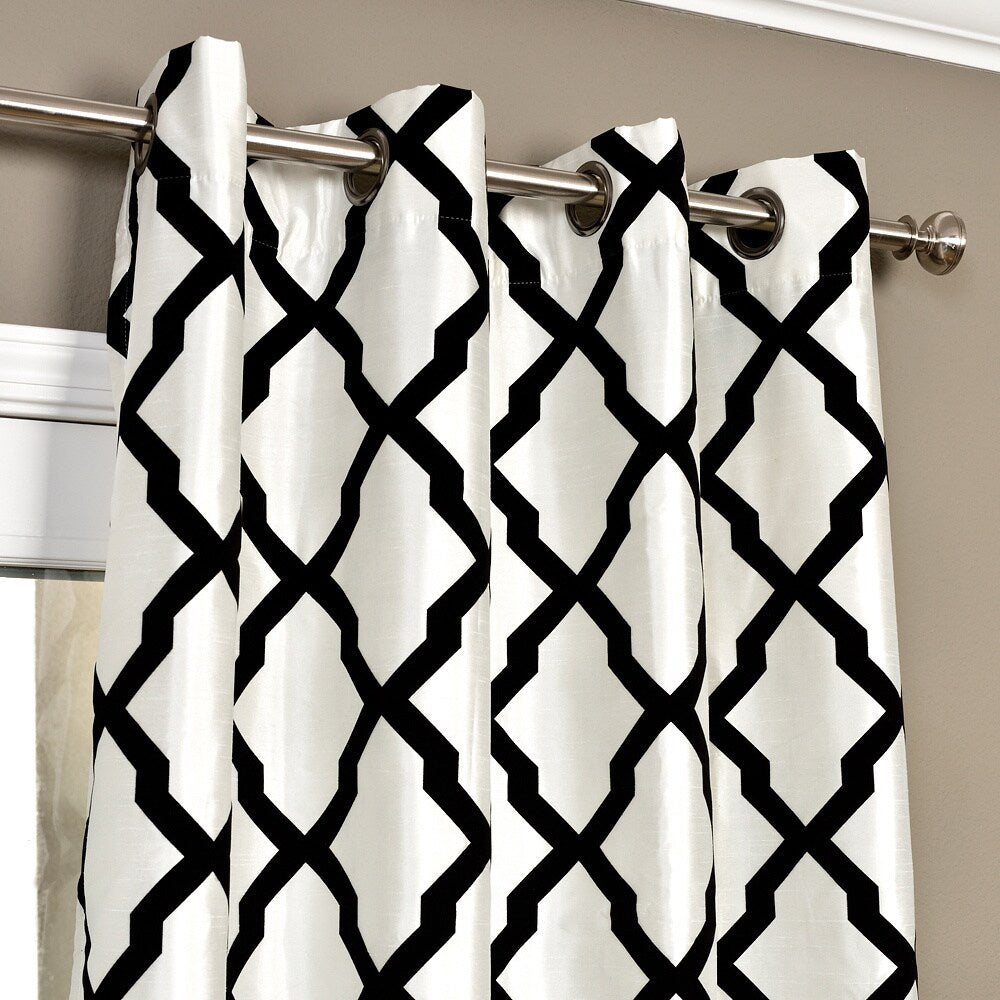 Lambrequin Trellis Bold Flocked Curtain Panel