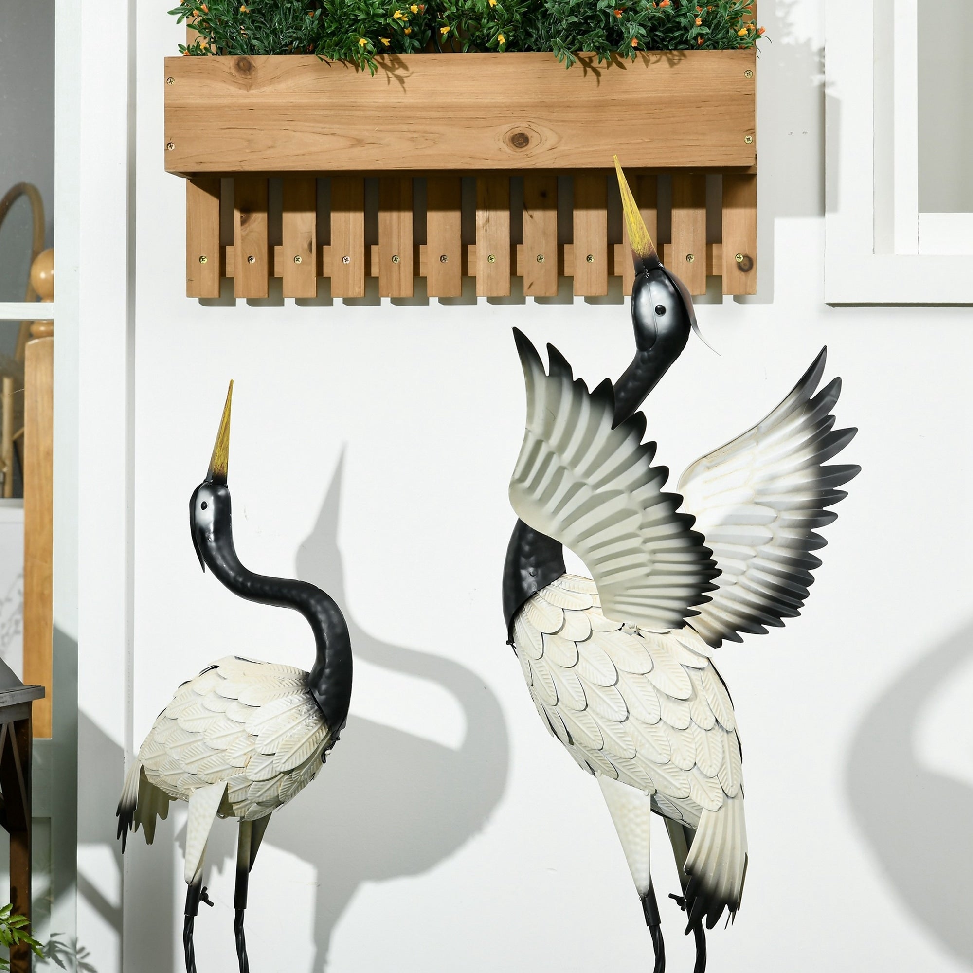 Outsunny Heron Garden Statues, 35.5 & 40.5 Standing Bird Sculptures, Metal Yard Art Decor for Lawn, Patio, Backyard