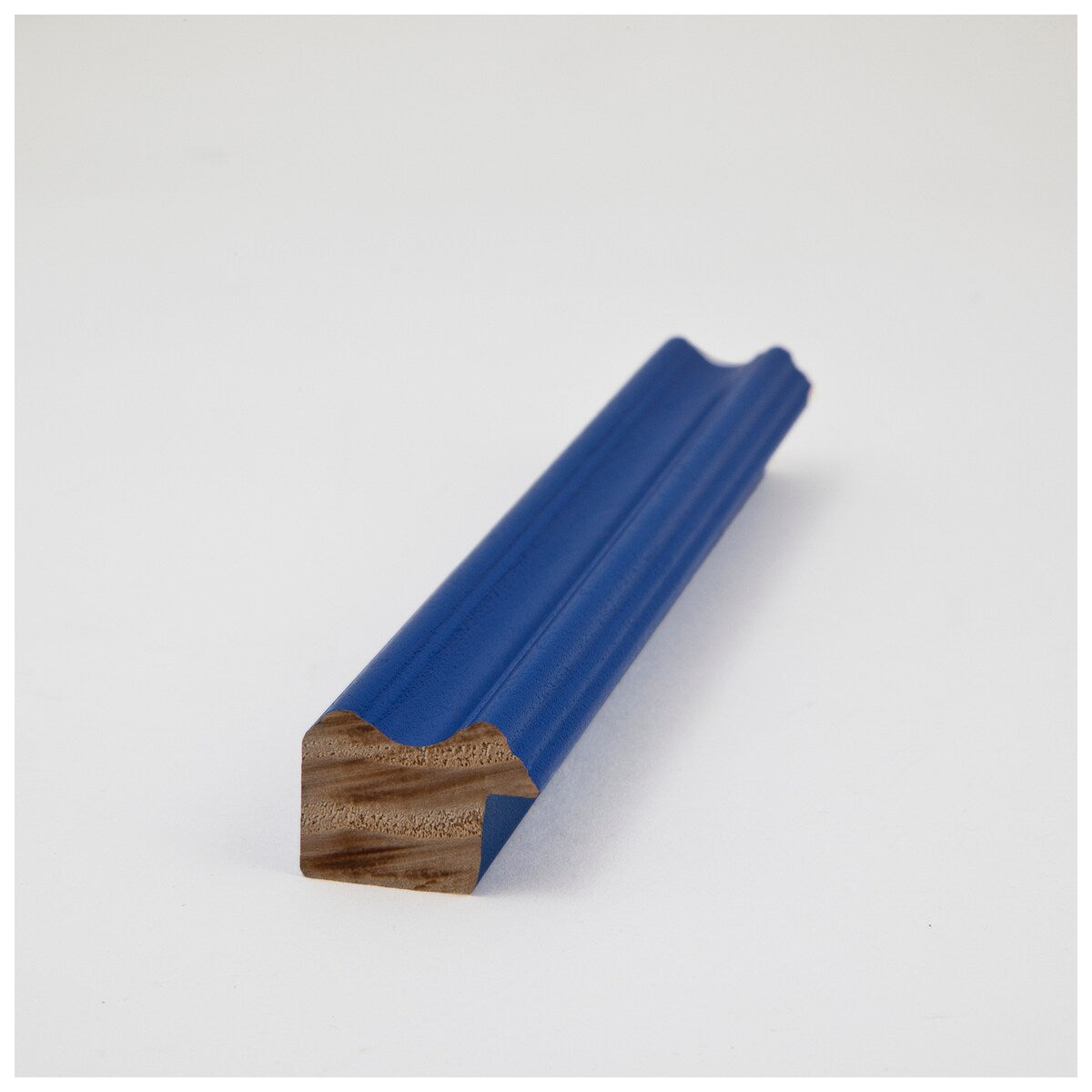 ArtToFrames Classic Waves 8x10 Inch Picture Frame, 1.00 Inch Wood Poster Frame Available in Multiple Colors (60823-8x10)