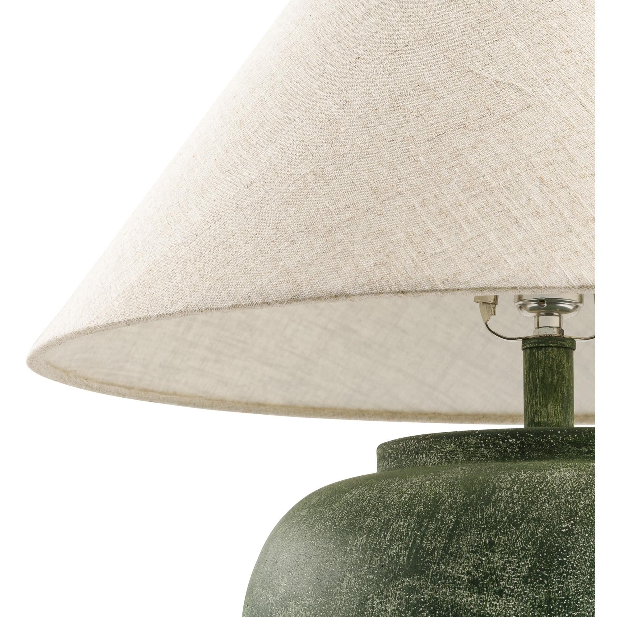 Rigoberto Traditional Table Lamp