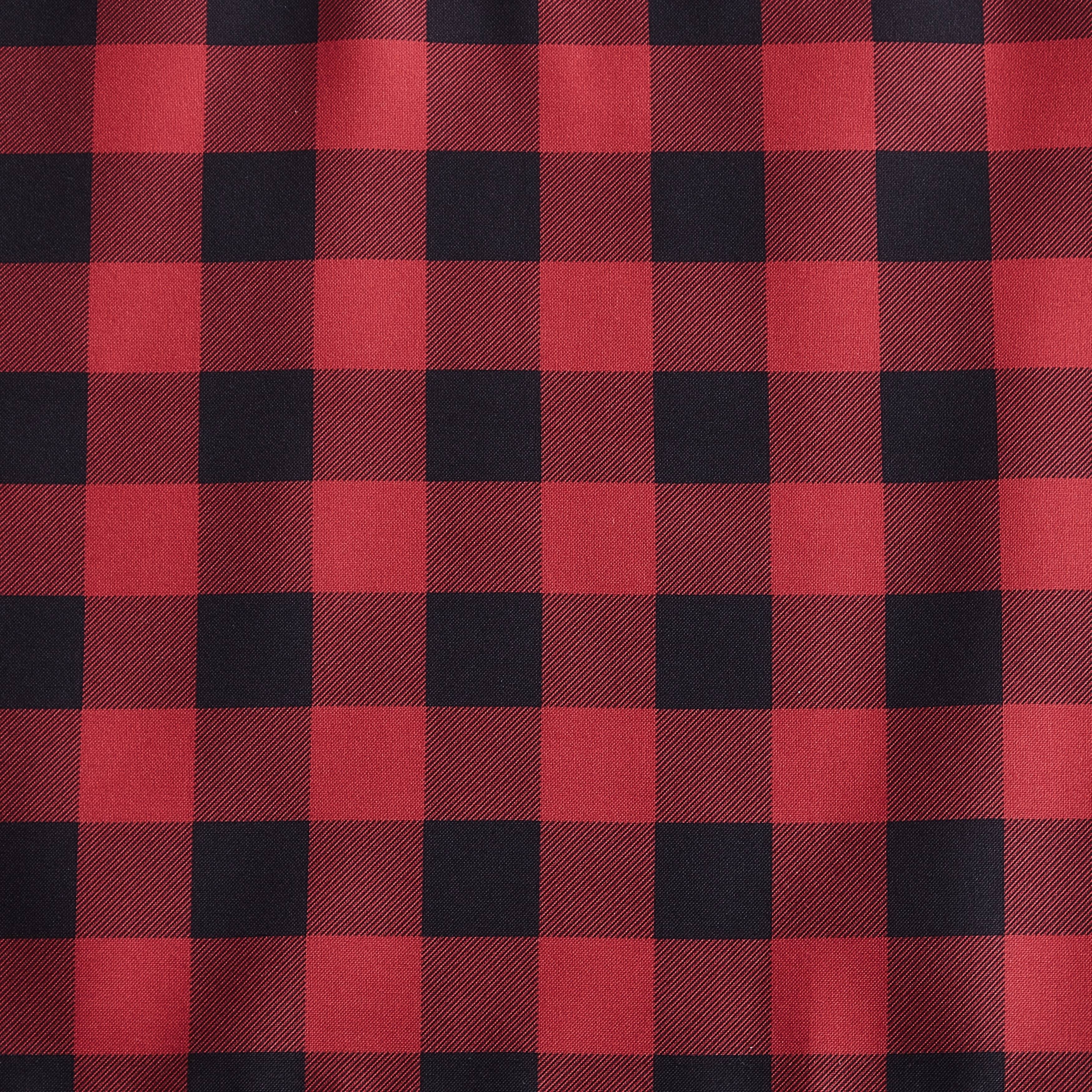 Eddie Bauer Mountain Plaid Red Pole Top Window Valance - 86 x 15