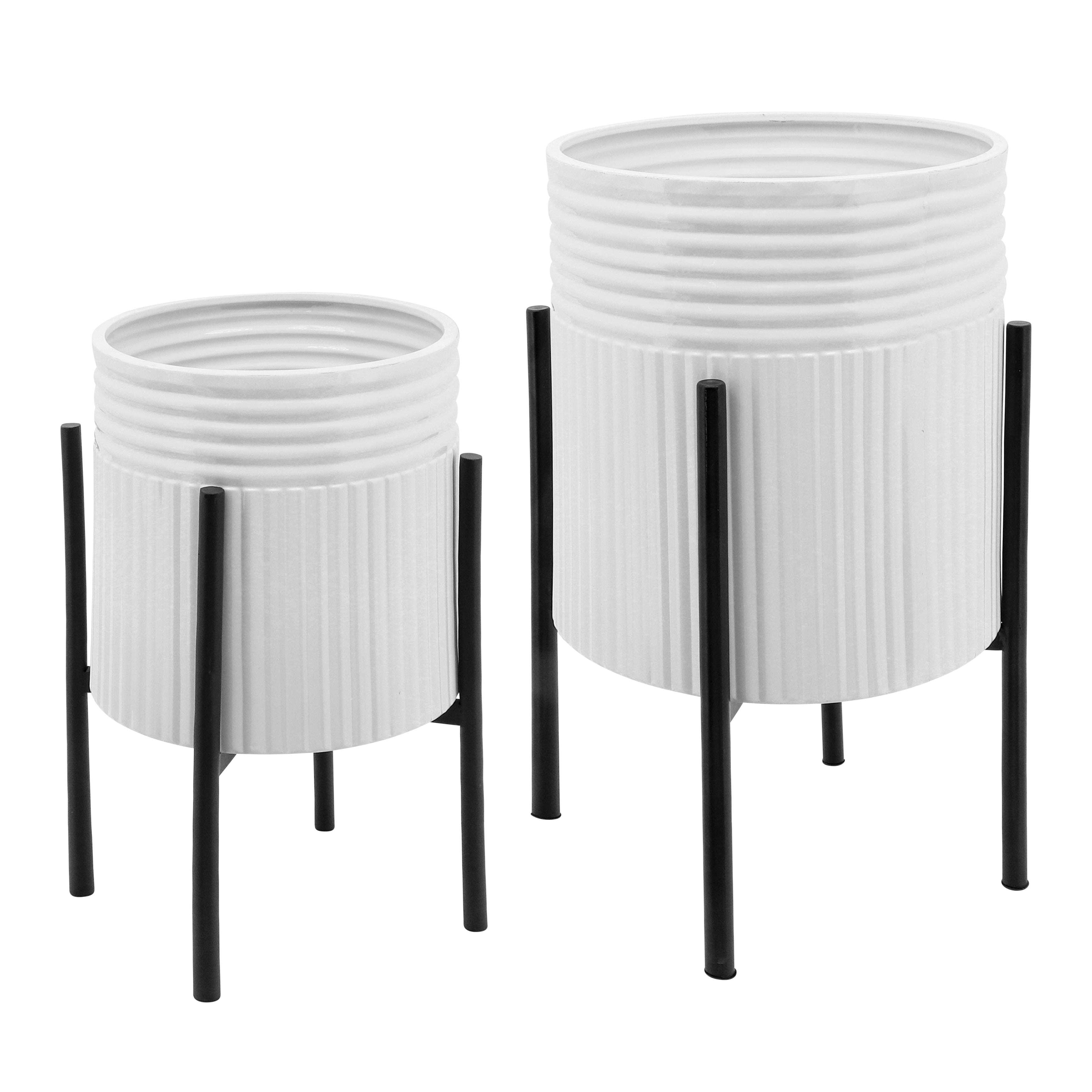 Sagebrook Home Chic Modern Planter Set of 2 - A Statement Piece for Indoor or Outdoor Greenery, Ideal for Contemporary Spaces