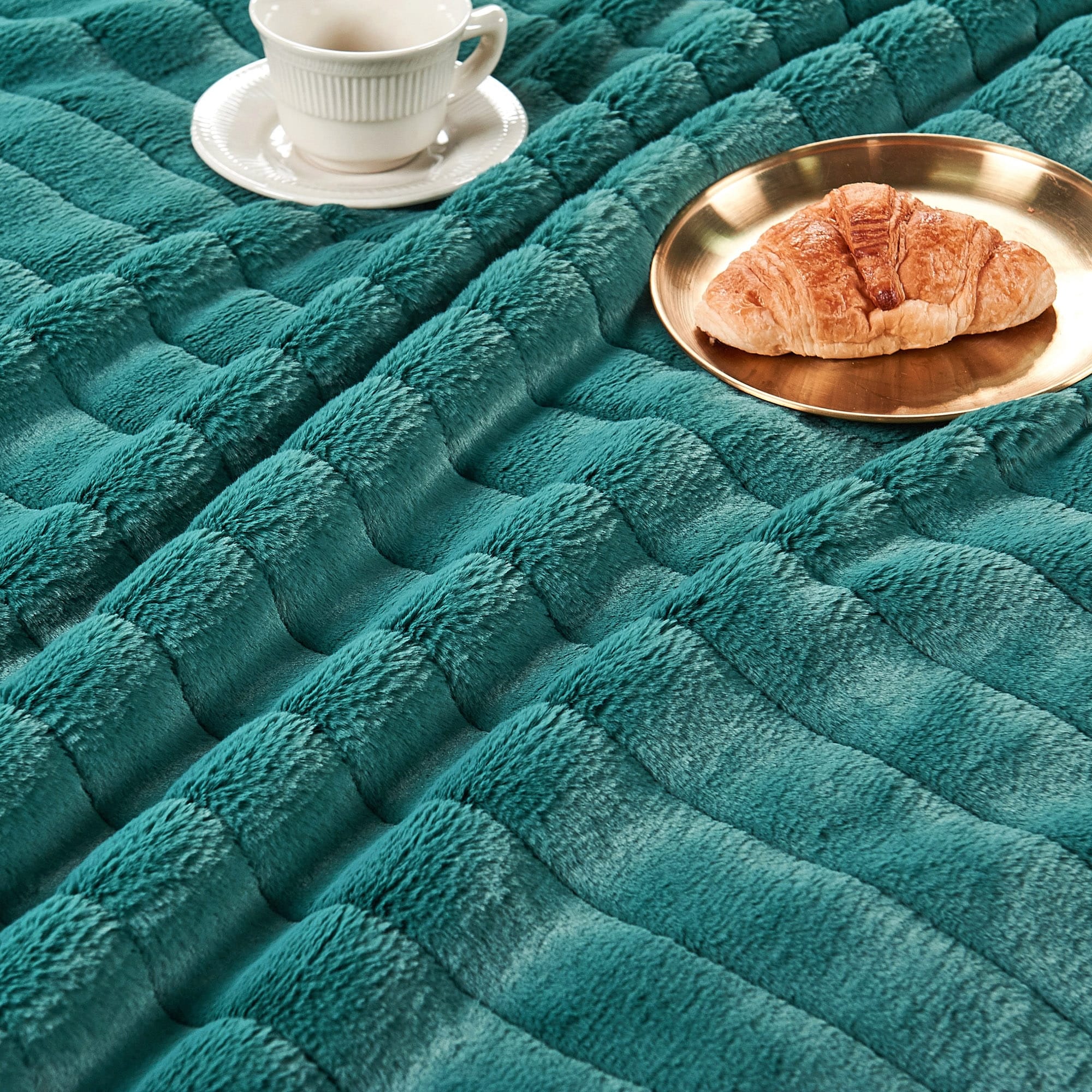 Solid Color SuperMink FauxFur Throw