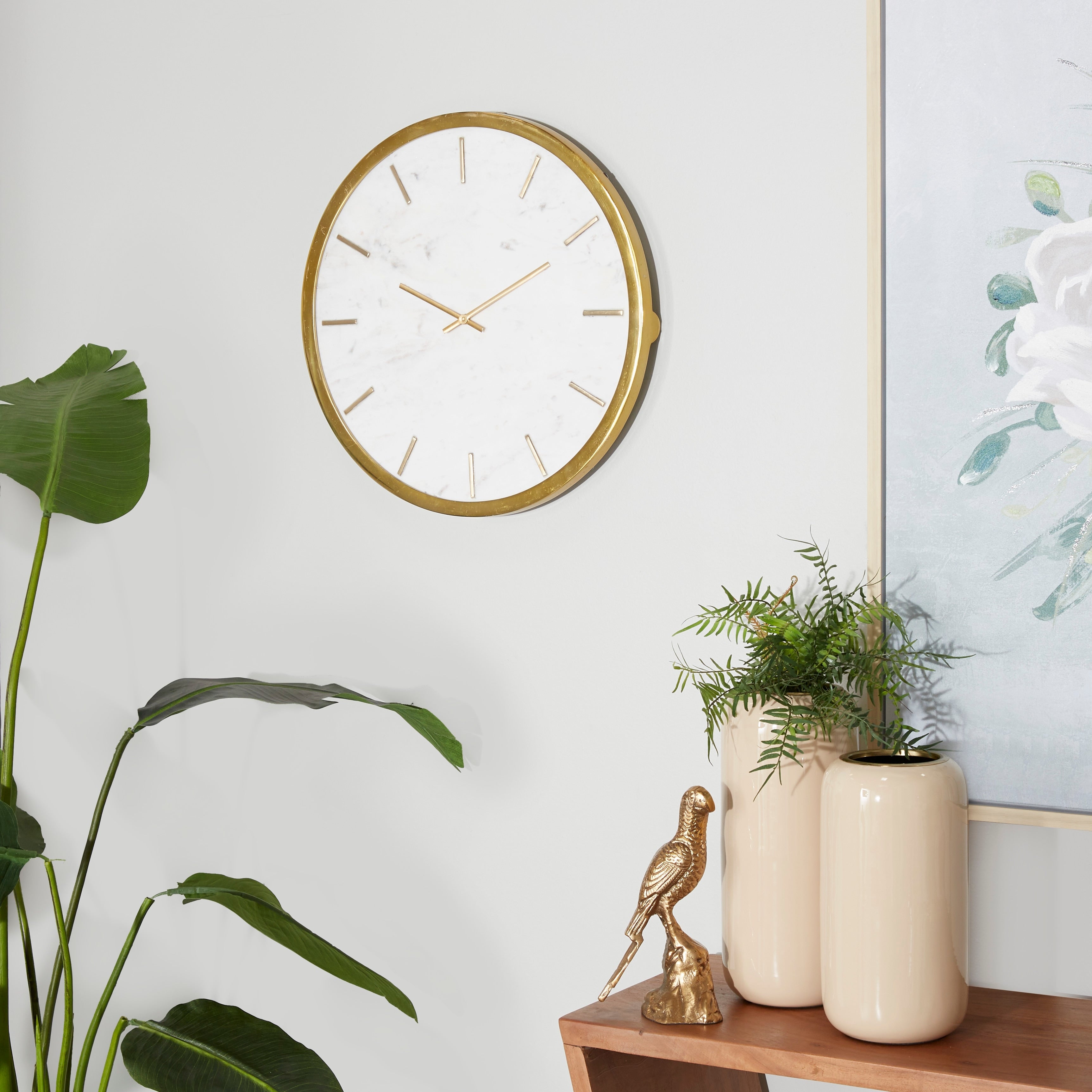 CosmoLiving by Cosmopolitan Marble Glam Wall Clock