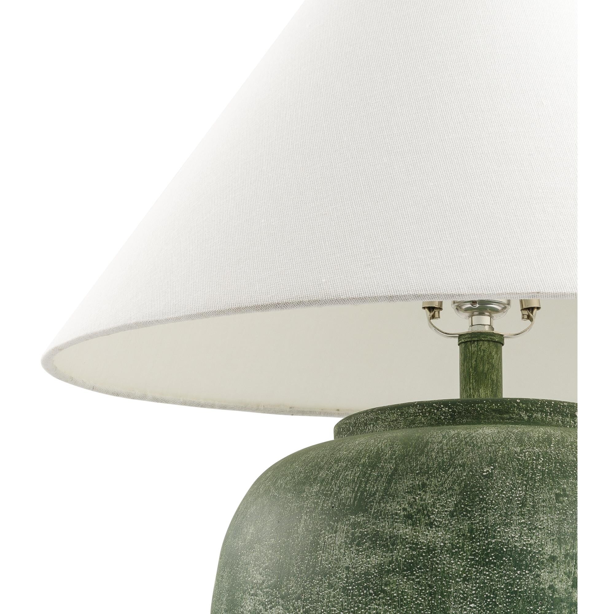 Rigoberto Traditional Table Lamp