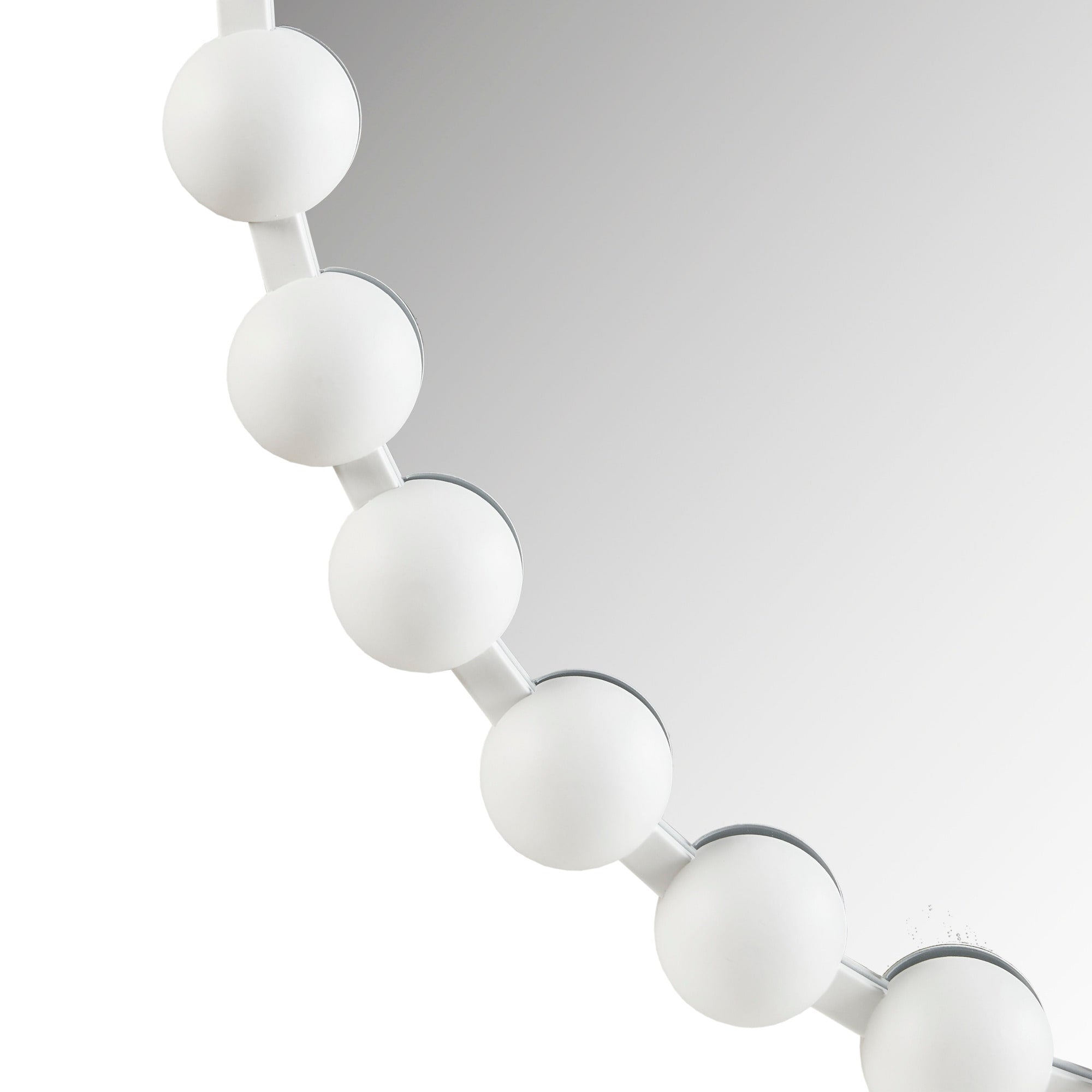 Madison Park Signature Marlowe Beaded Round Wall Mirror