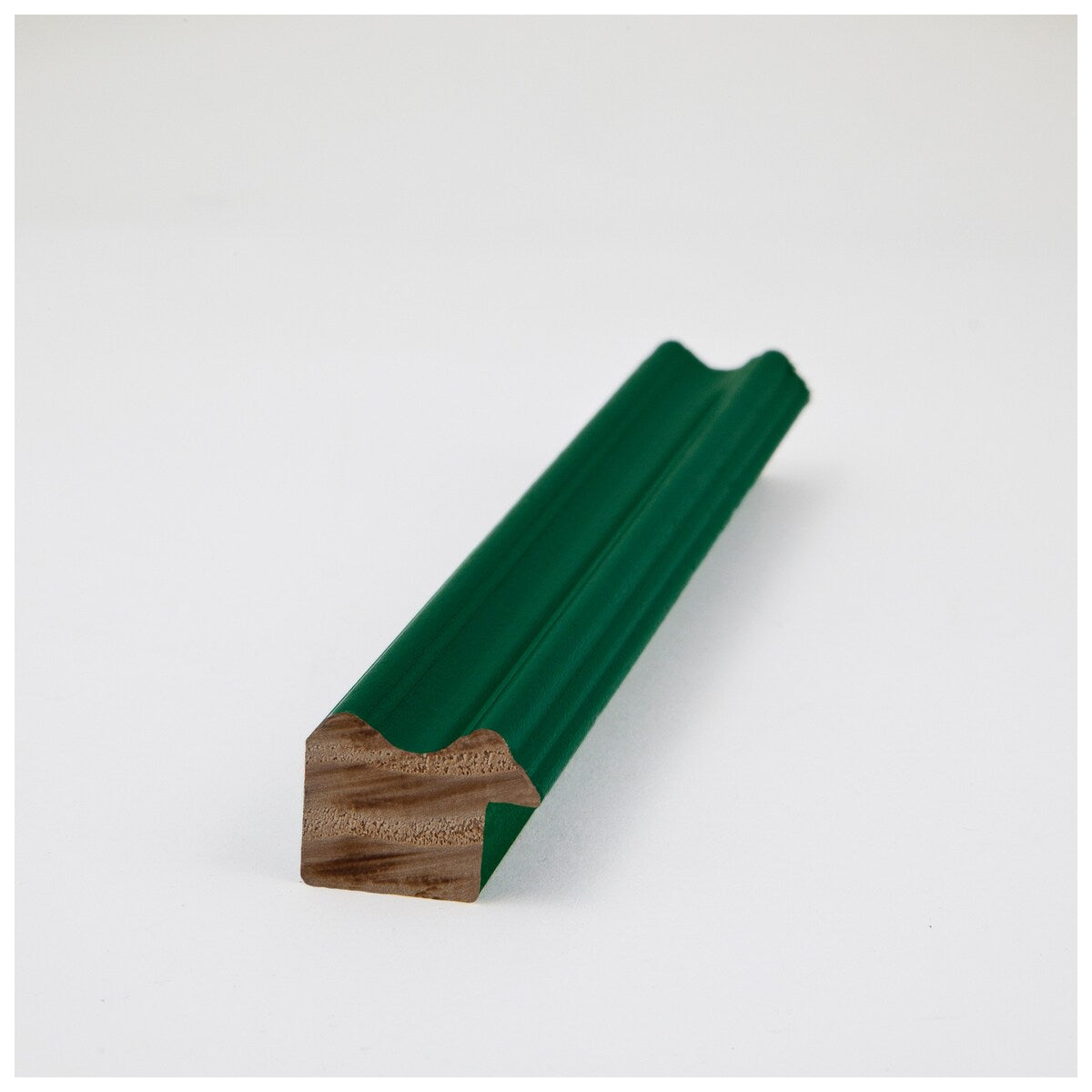 ArtToFrames Classic Waves 8x10 Inch Picture Frame, 1.00 Inch Wood Poster Frame Available in Multiple Colors (60823-8x10)