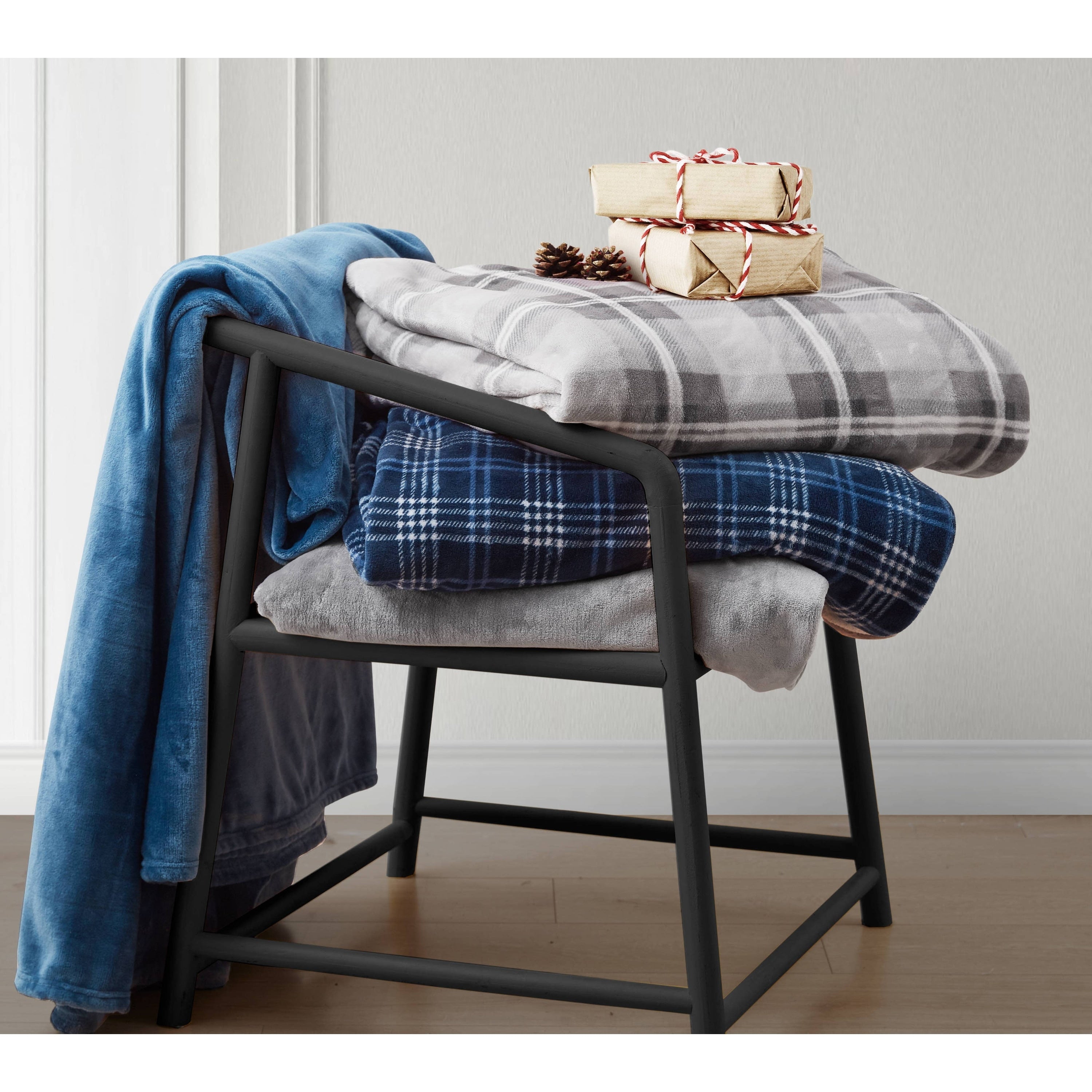 Nautica Printed Ultra Soft Plush Printed Fleece Blanket