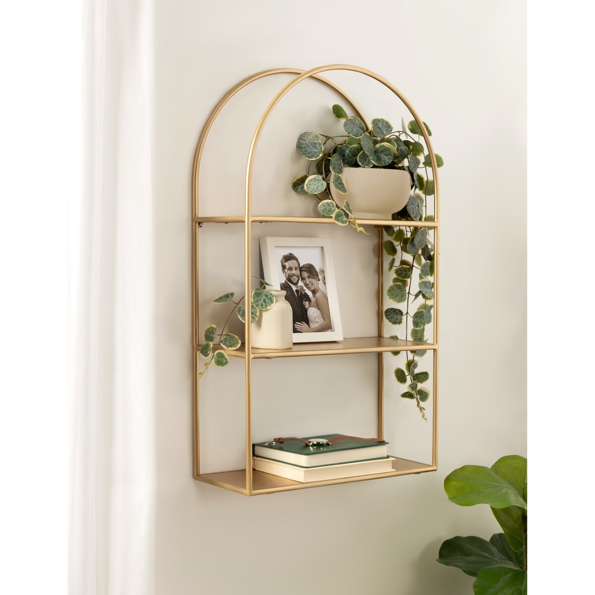 Kate and Laurel Monroe Metal Arch Shelf