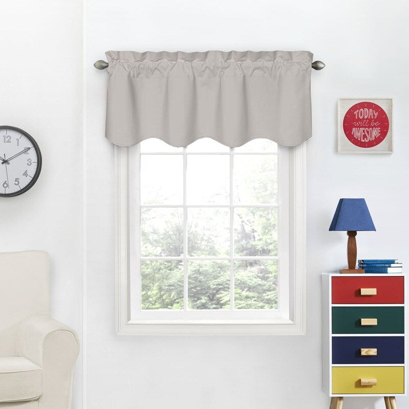 Eclipse My Scene Thermaback Blackout Macklin Valance - 42x18