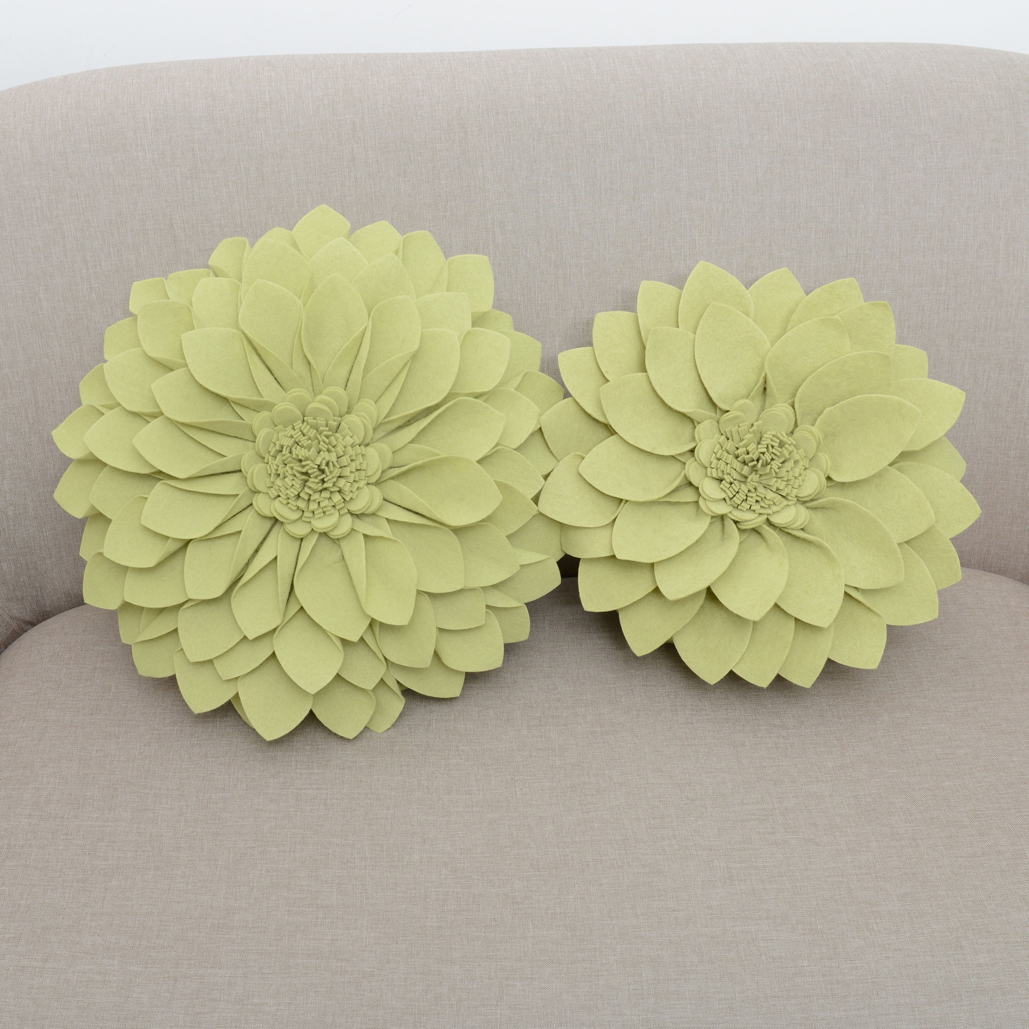 Felt Flower Design Throw Pillow