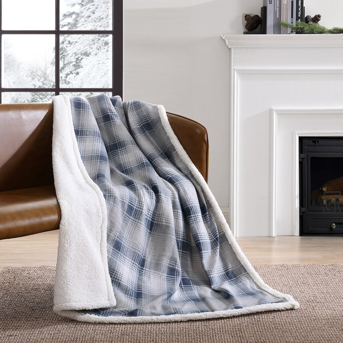 Eddie Bauer Ultra Plush Sherpa Throw