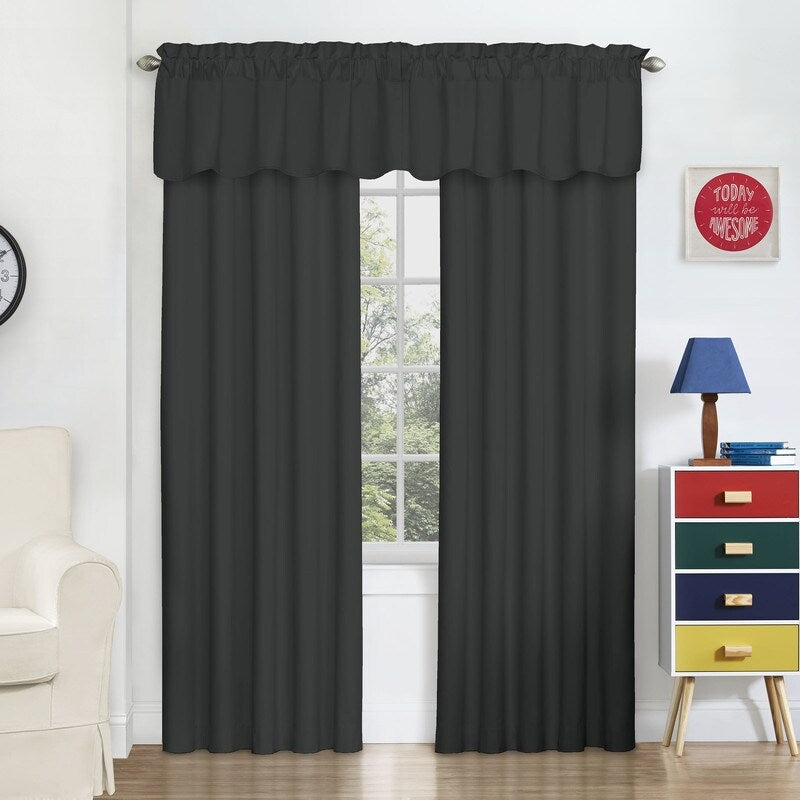 Eclipse My Scene Thermaback Blackout Macklin Valance - 42x18