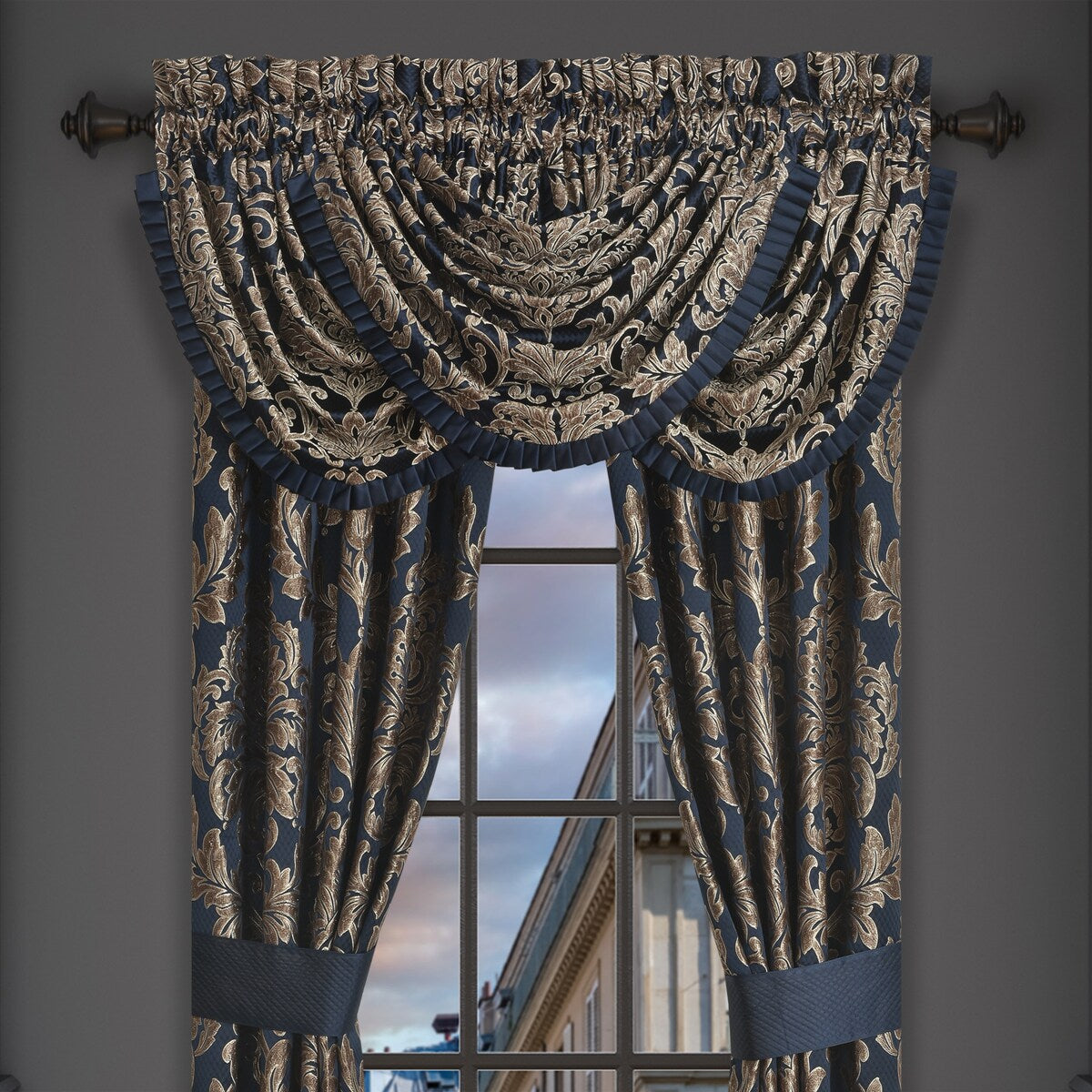 J. Queen New York Monte Carlo Window Waterfall Valance