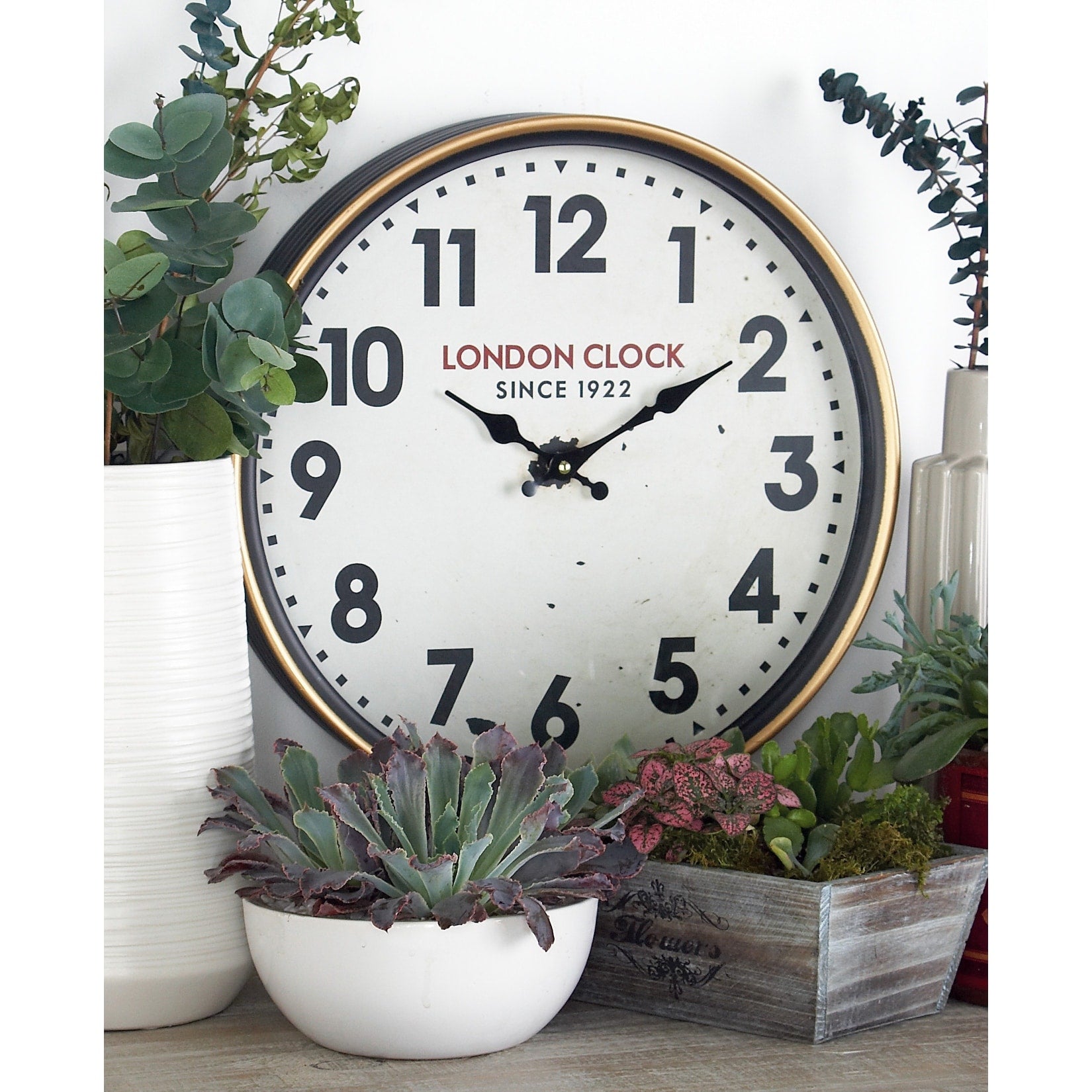 Black Iron Traditional Wall Clock No Theme 16 x 16 x 3