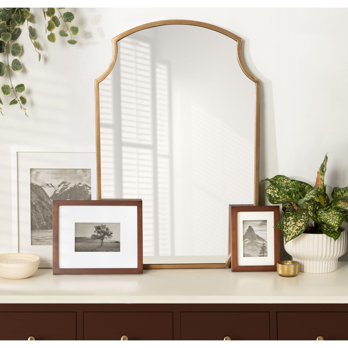 Kate and Laurel Carlow Framed Wall Mirror