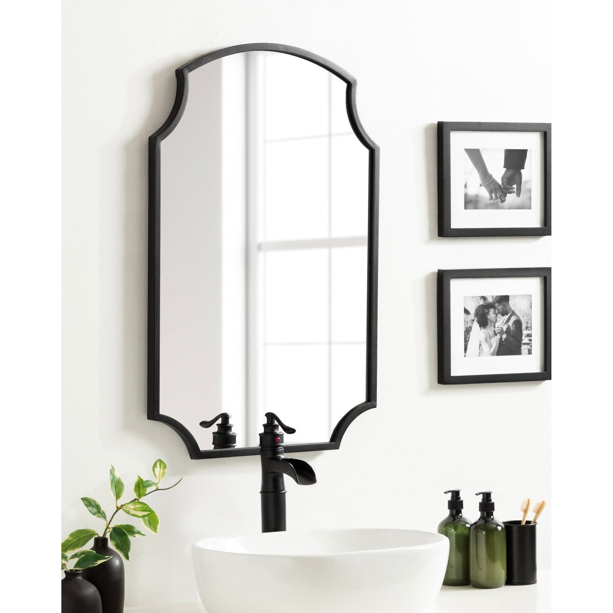 Kate and Laurel Carlow Framed Wall Mirror