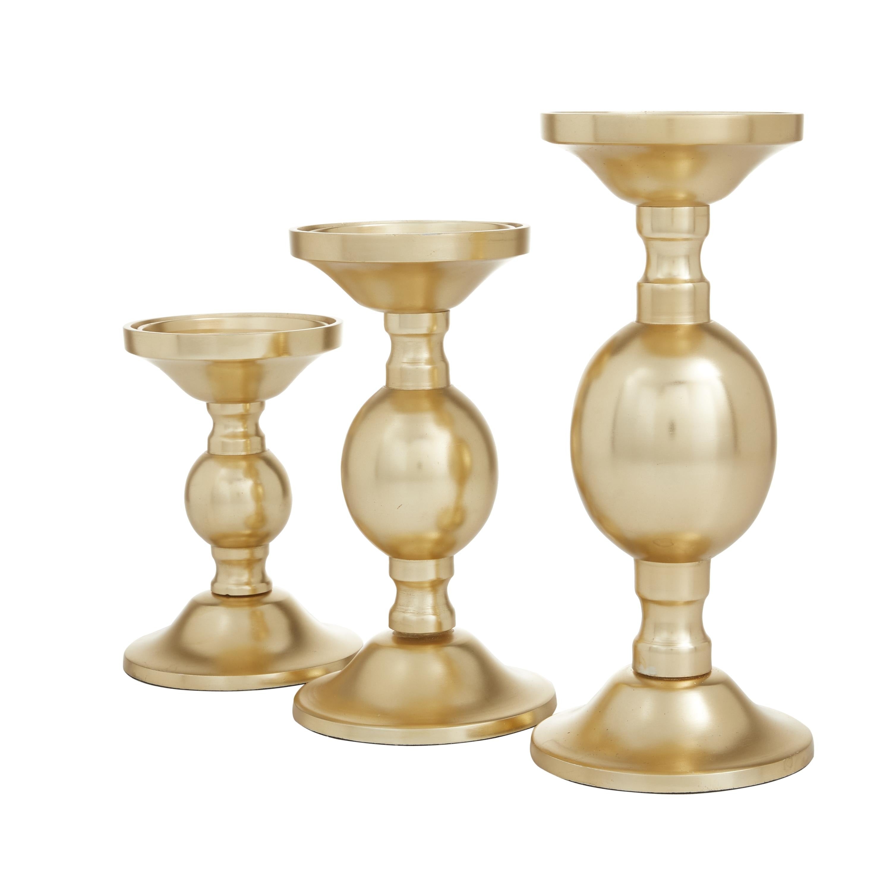 The Novogratz Gold or Silver Aluminum Metal Pillar Decorative Candle Holder (Set of 3)