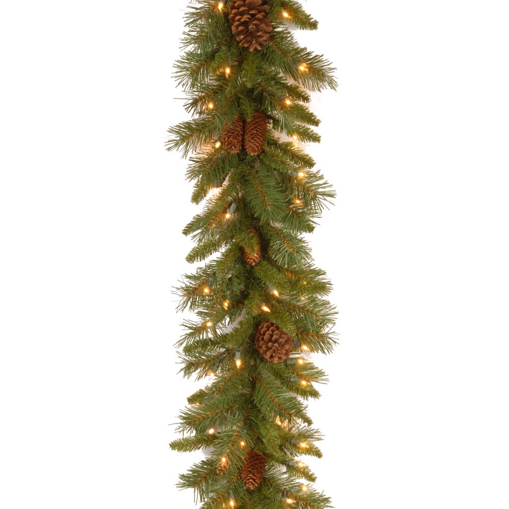 Pine Cone/ Pine Bough 9-foot Garland with 50 Clear Lights - Green