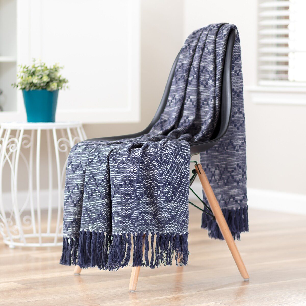 Chanasya Geometric Diamond Cotton Throw Blanket with Tassels