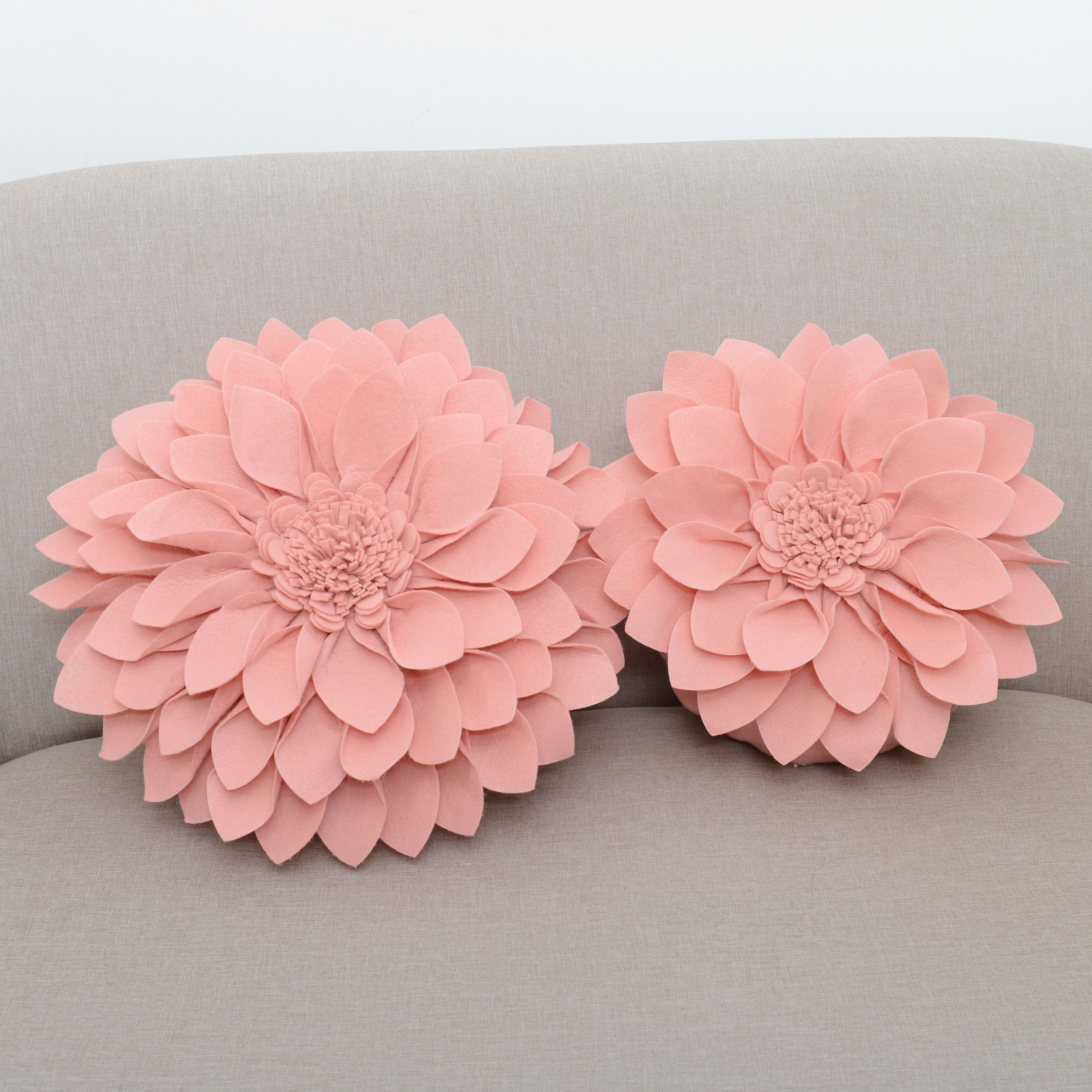 Felt Flower Design Throw Pillow