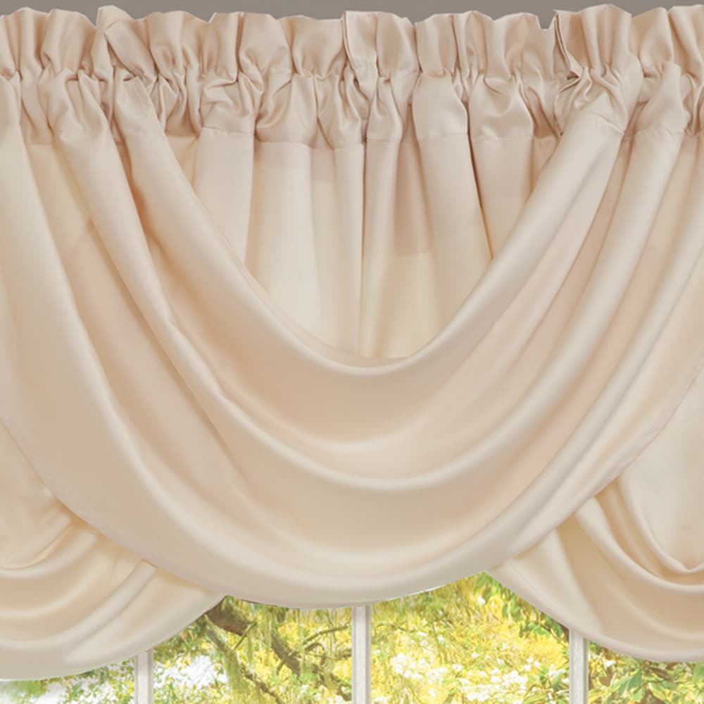 The Gray Barn Dogwood Ivory Valance