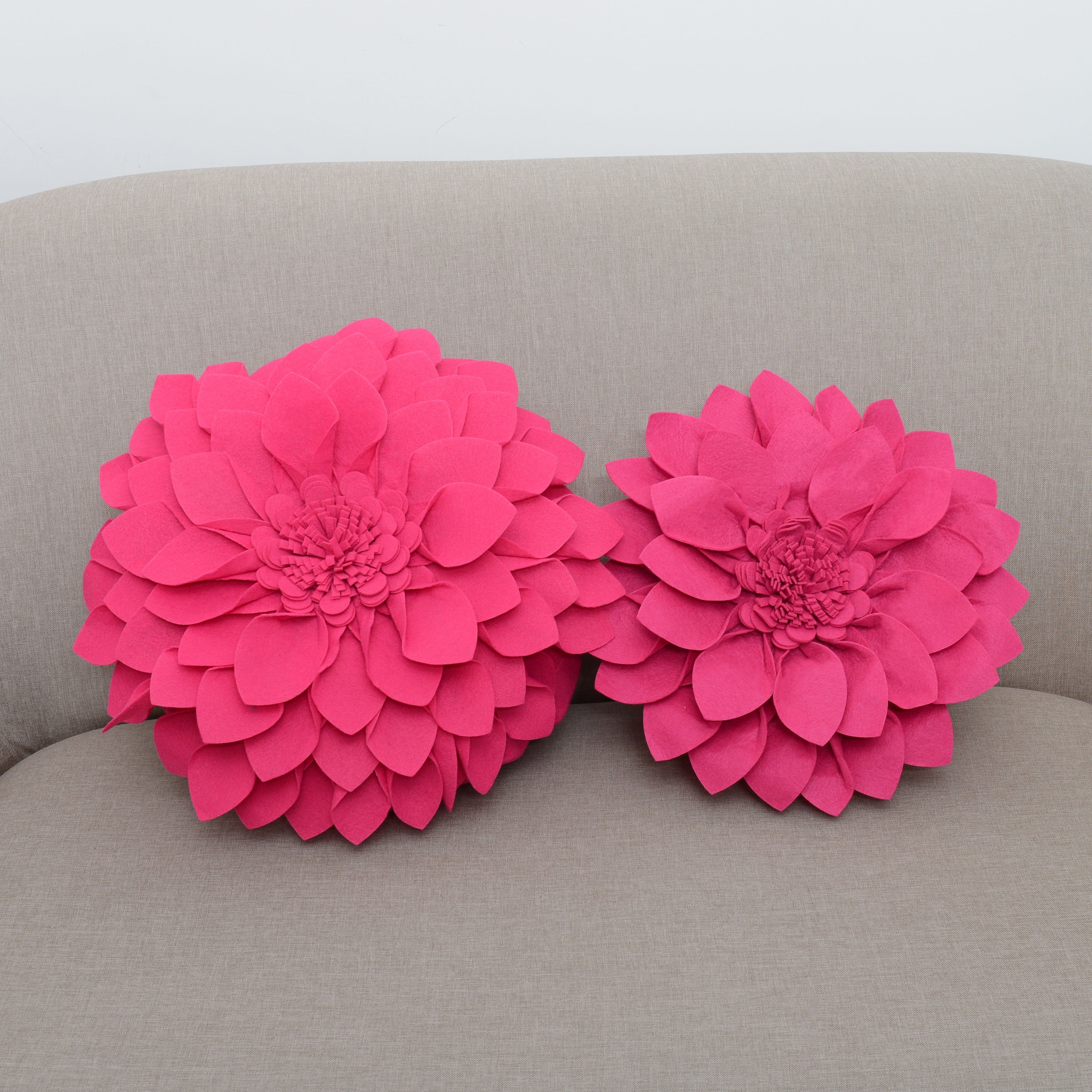 Felt Flower Design Throw Pillow