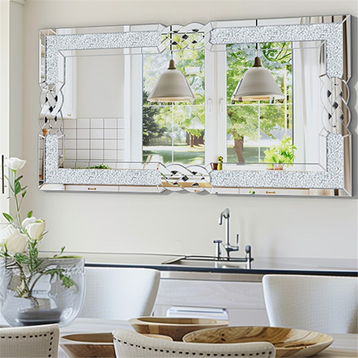 Appealing Decorative Wall Mirror w/Crush Diamond Silver Glass for Home