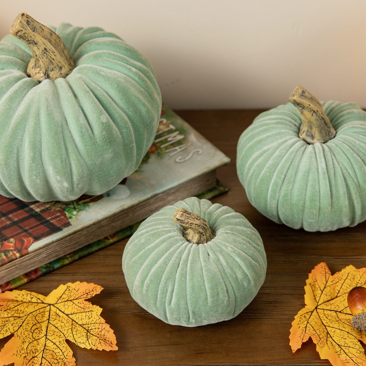 Glitzhome Set of 3 Mint Green Velvet/Resin Fall Harvest Art Pumpkins for Thanksgiving Centerpiece