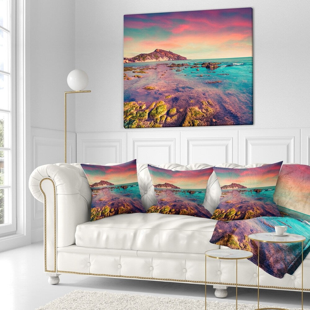 Designart 'Giallonardo Beach Colorful Sunset' Seashore Photo Throw Pillow