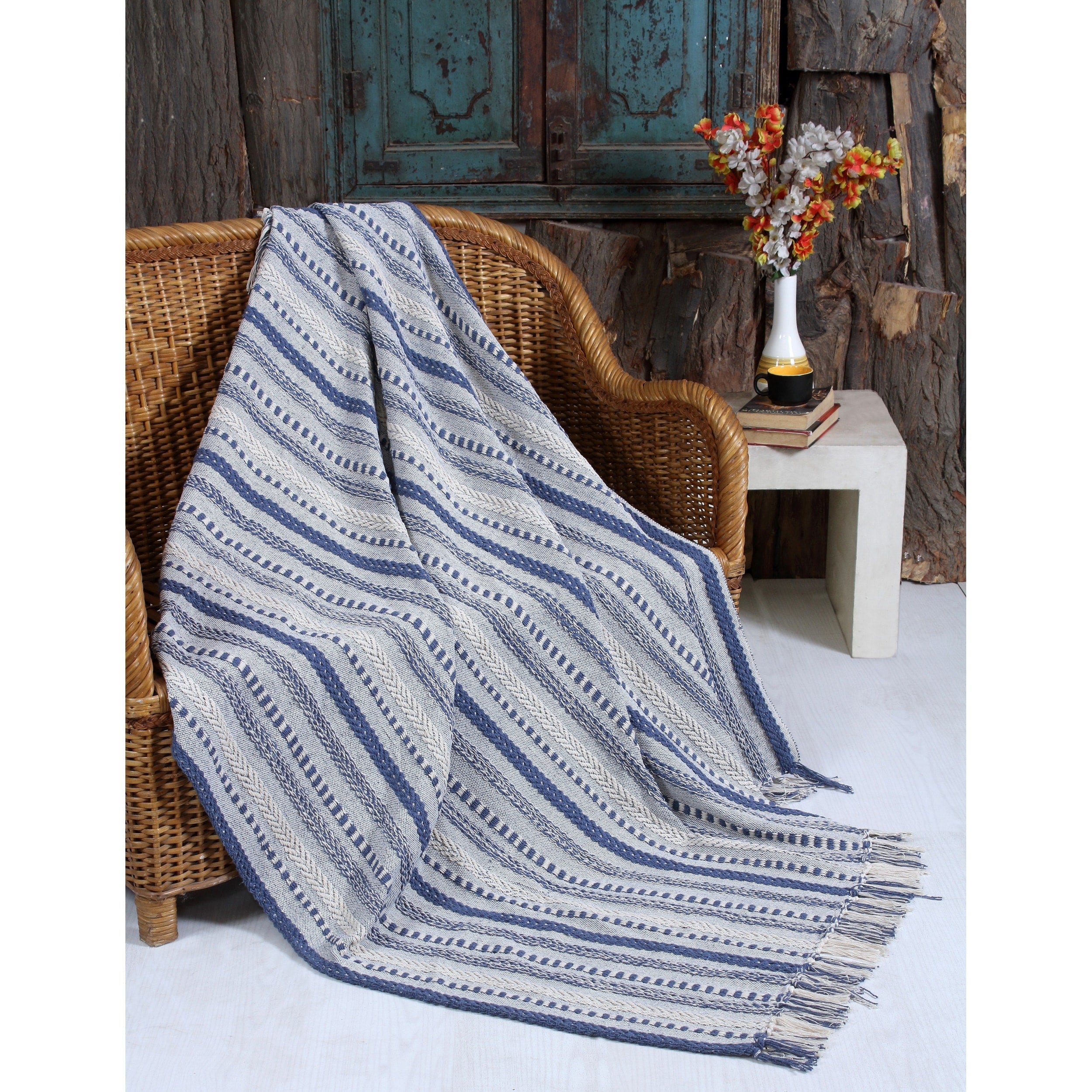 Premium Cotton Cozy Throw Blanket with Tassels - 50x60 Inches, All-Season Comfort