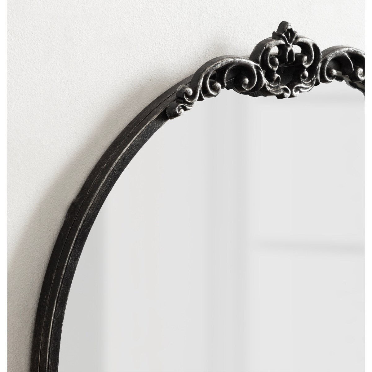 Kate and Laurel Myrcelle Arched Wall Mirror with Shelf