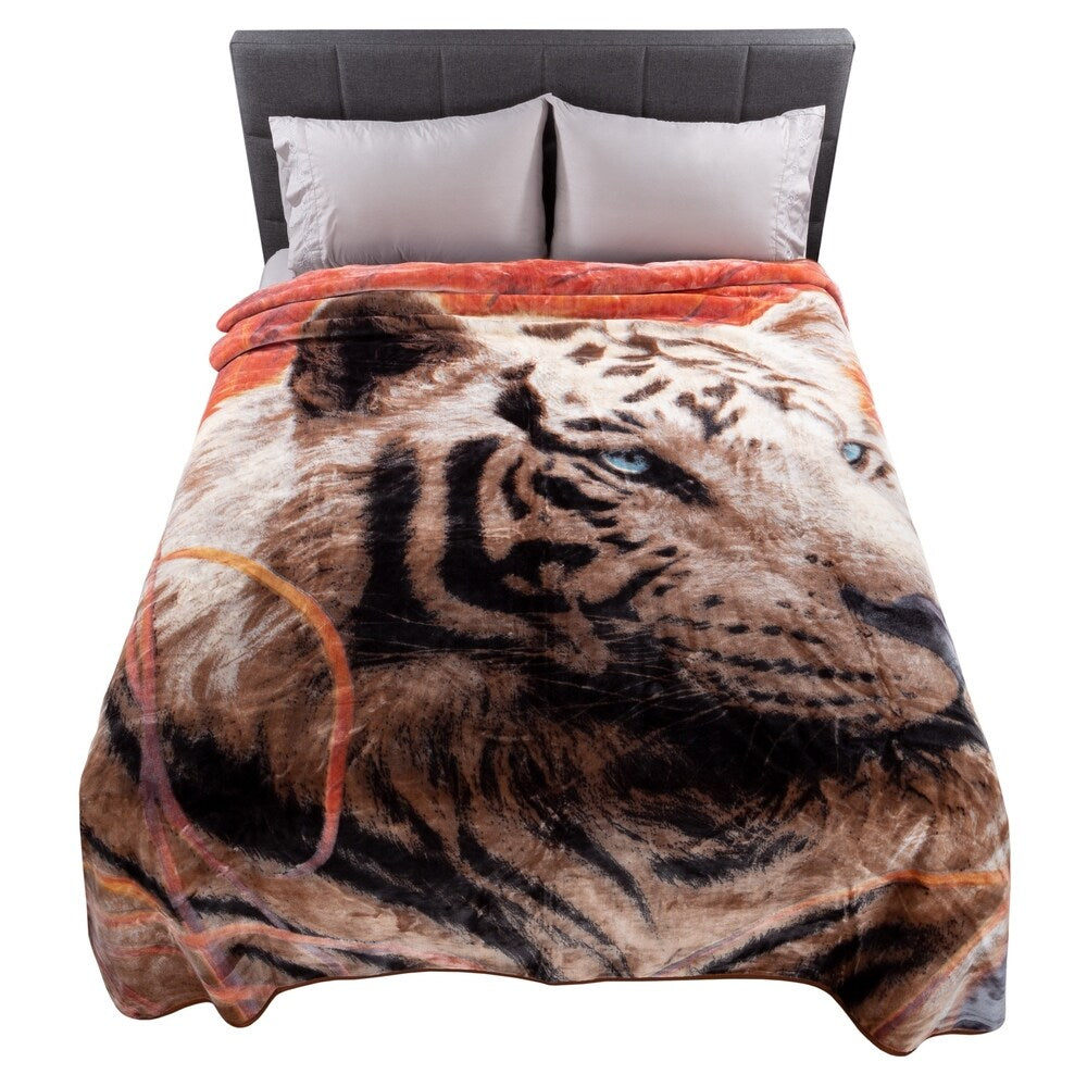 Porch & Den Galbraith Wildlife Heavy Plush Throw Blanket