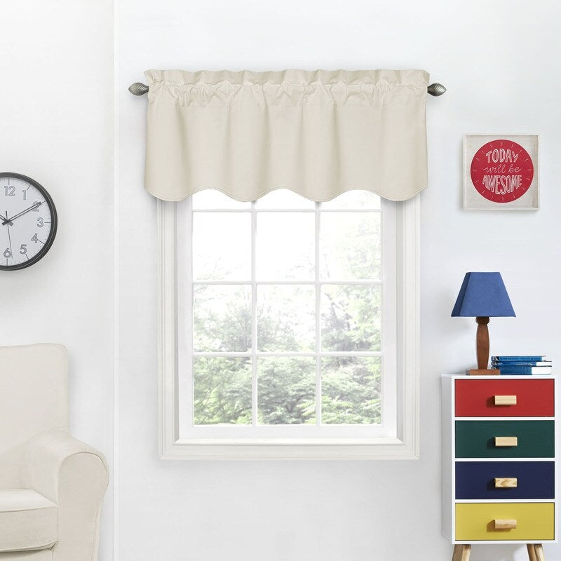 Eclipse My Scene Thermaback Blackout Macklin Valance - 42x18