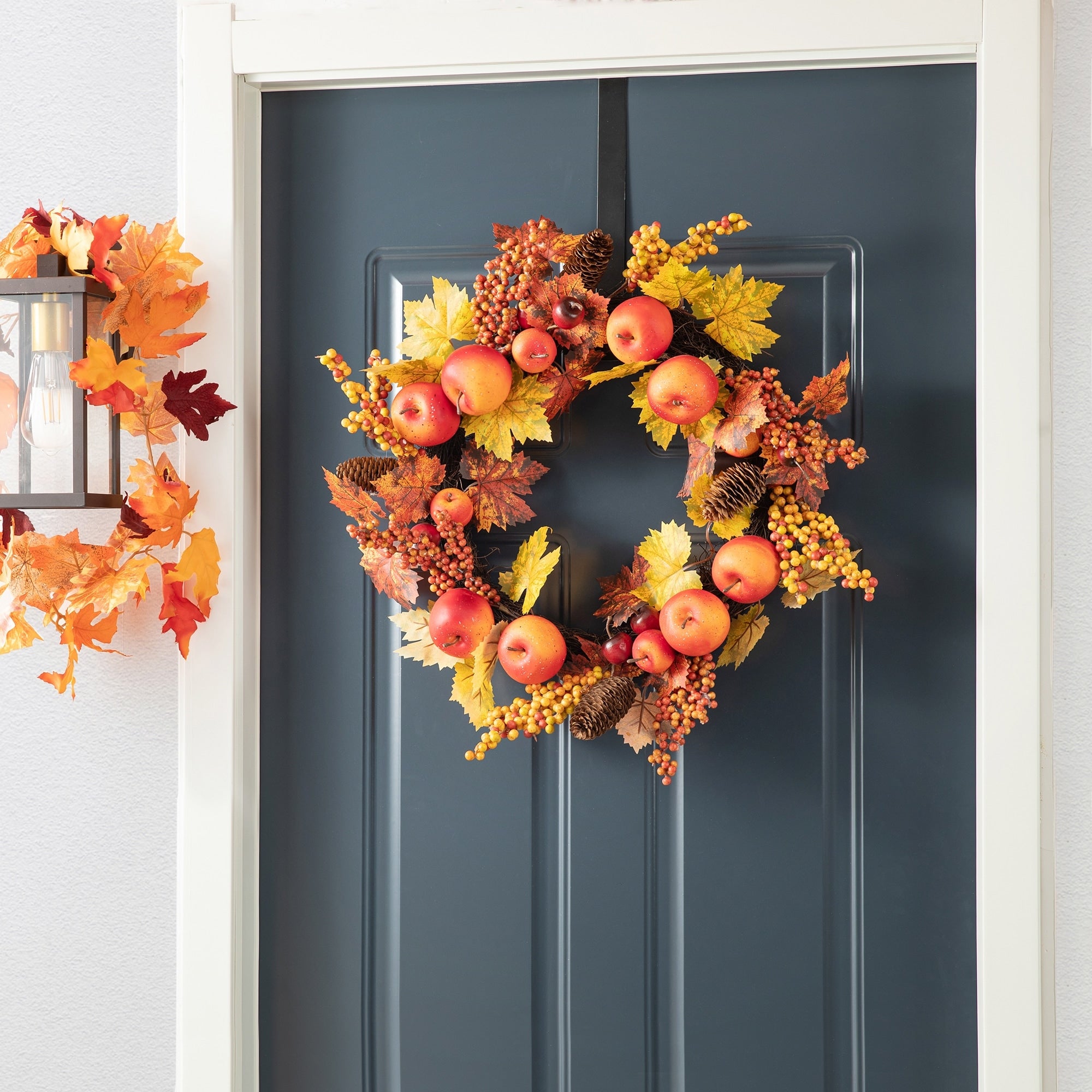 Glitzhome 24D Fall Apple Berry Leaf Wreath for Thanksgiving