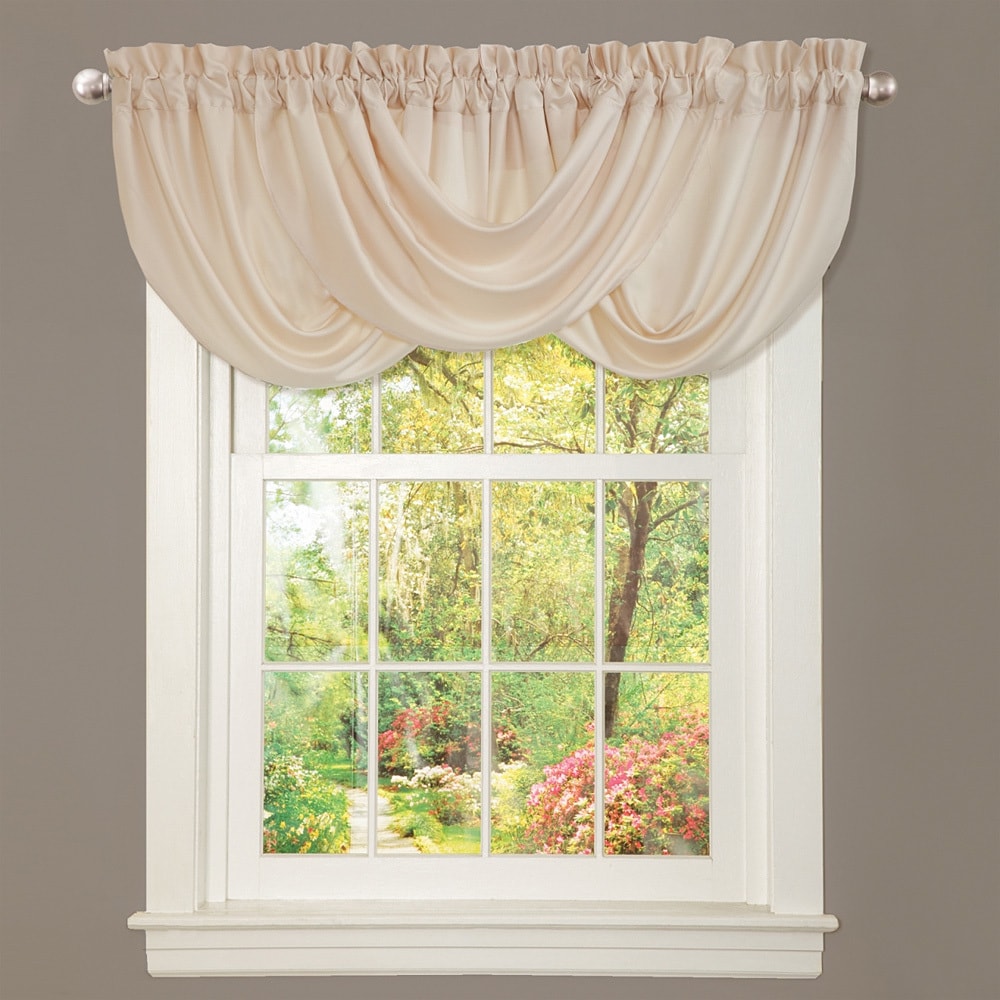 The Gray Barn Dogwood Ivory Valance