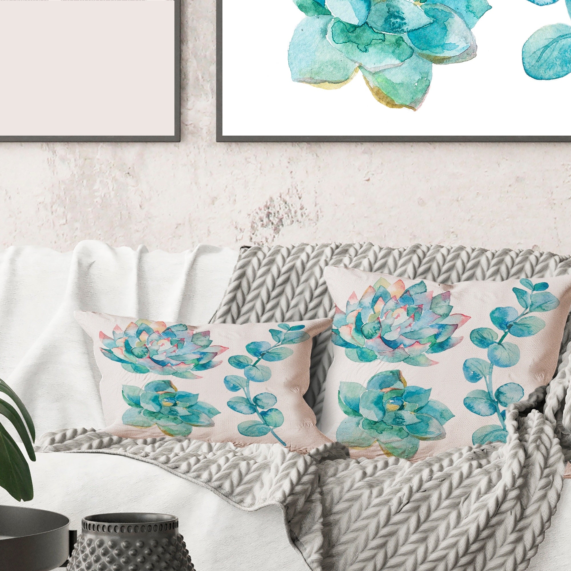 Designart 'Eucalyptus Leaves and Succulents' Traditional Printed Throw Pillow