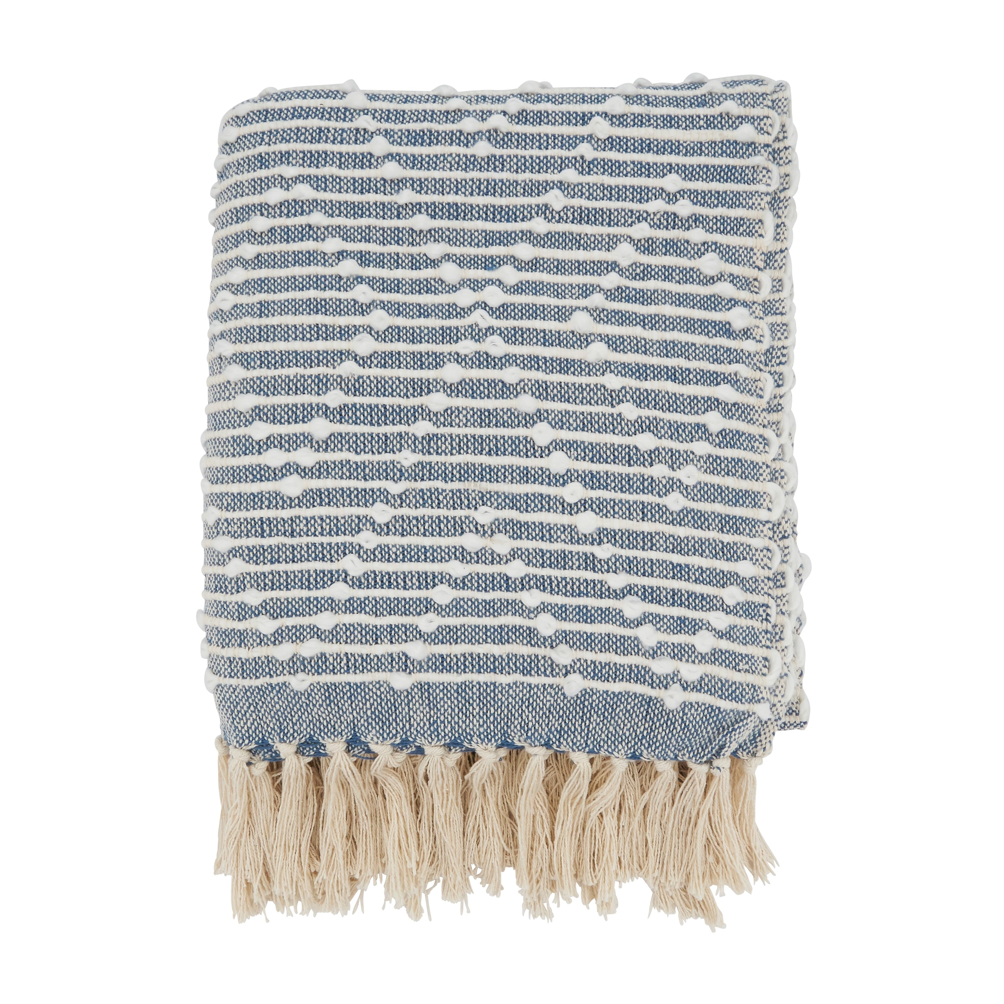 Woven Throw Blanket With Diamond Design