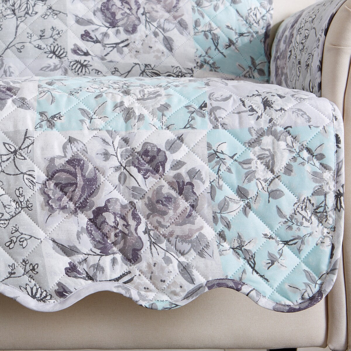 Premium Floral Patchwork Reversible Pet Furniture Protector