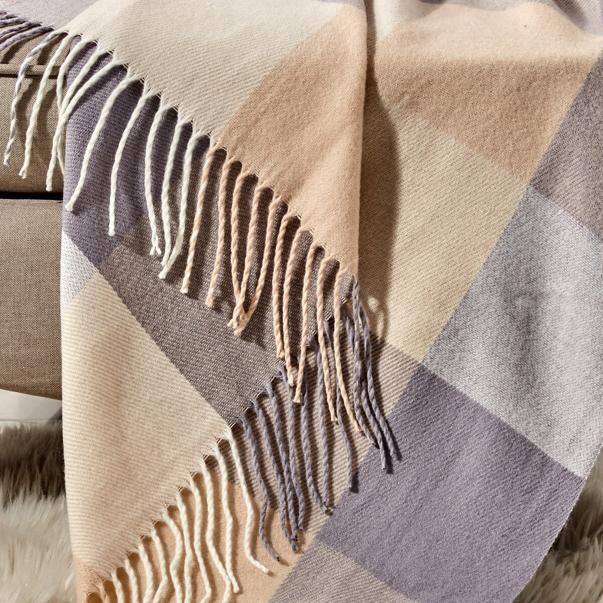 Luxury single Piece Throw Blanket