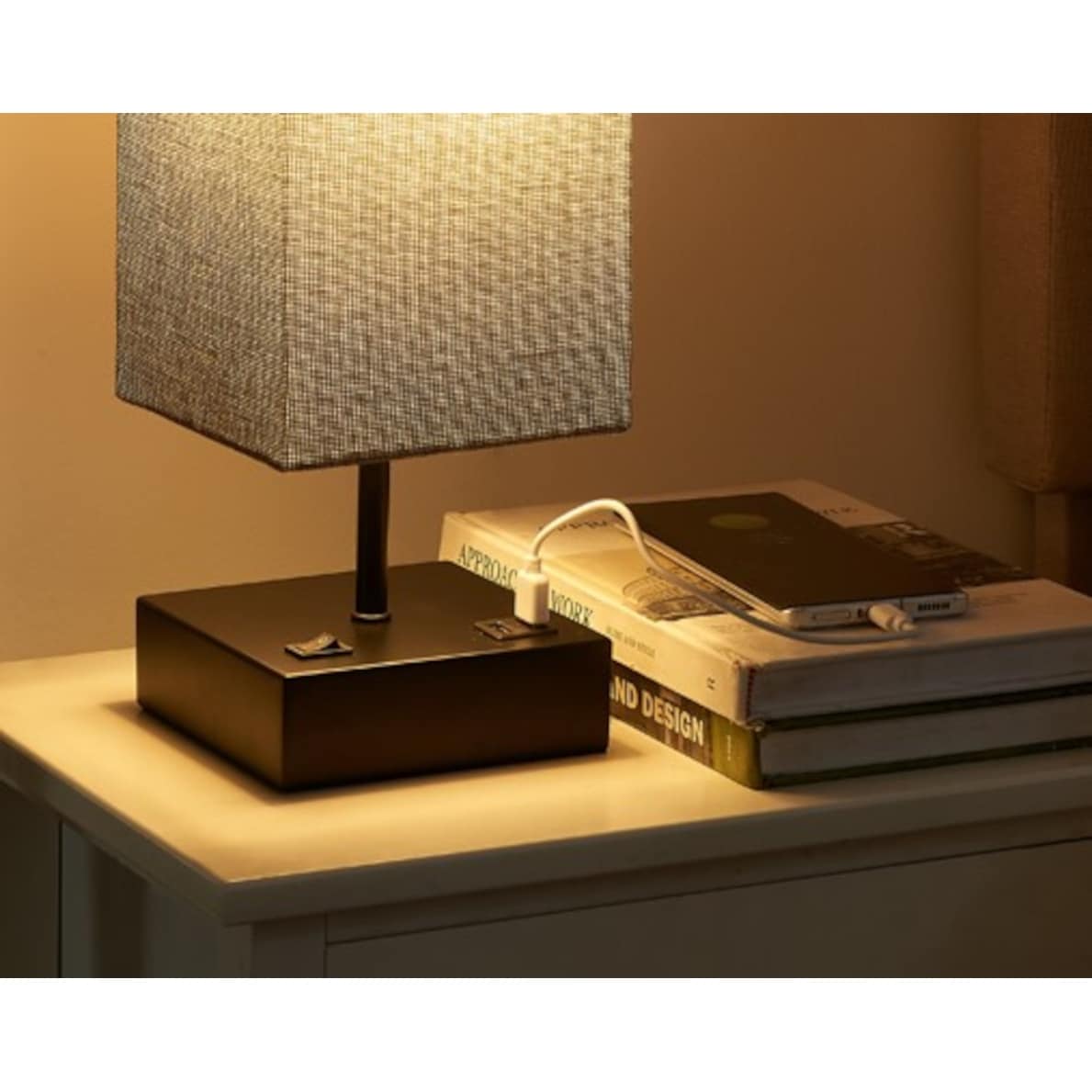 Hutchinson Set of 2 Metal Table Lamps with USB Ports