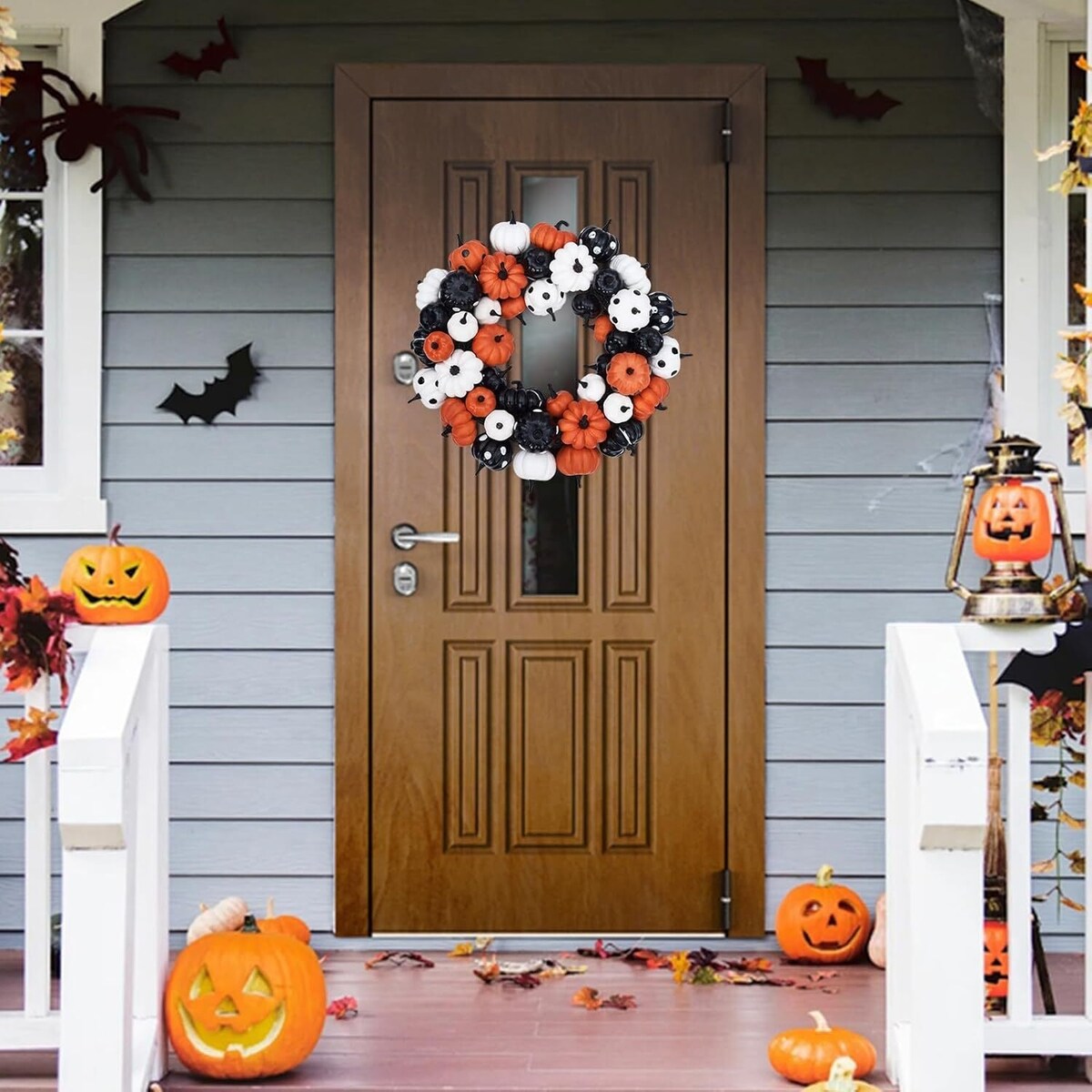 18 Inch Halloween Fall Wreath, Black Orange White Pumpkin