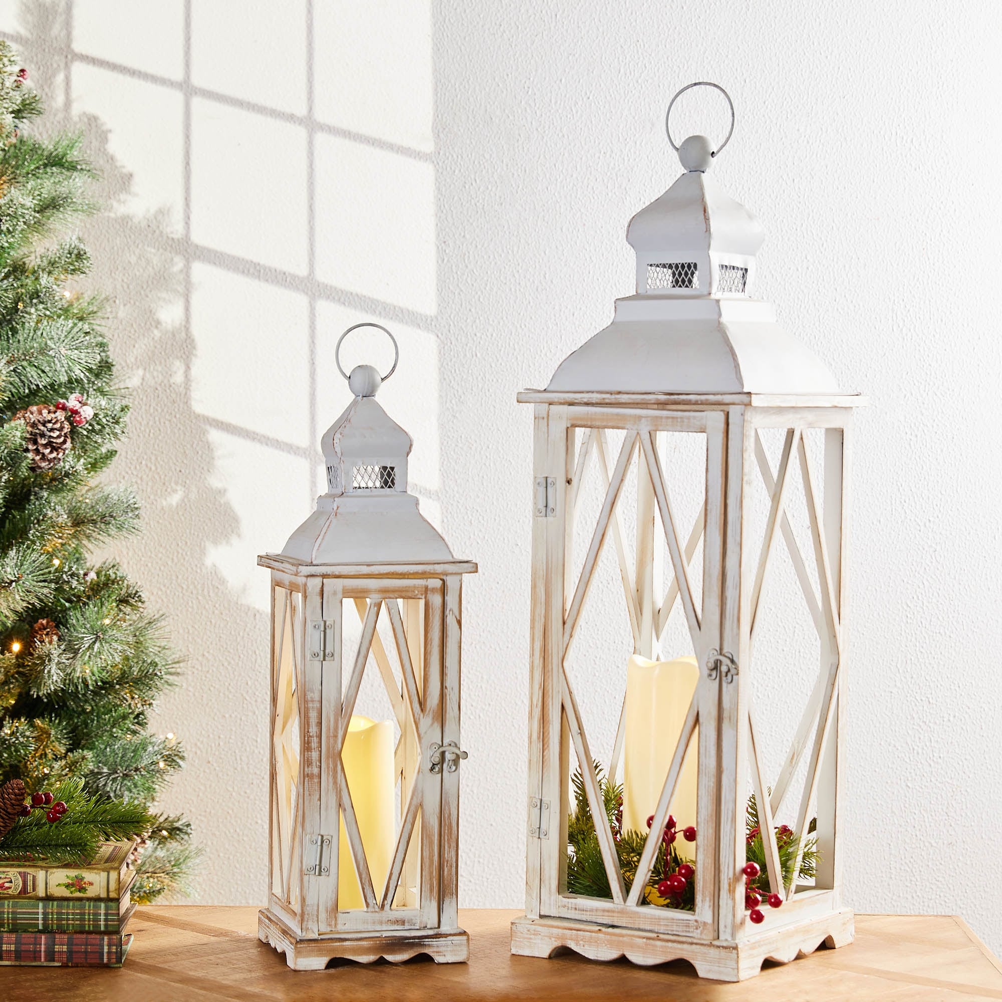 Glitzhome 2-Piece Oversize Farmhouse Wood/ Metal Hanging Candle Holders Decorative Lanterns