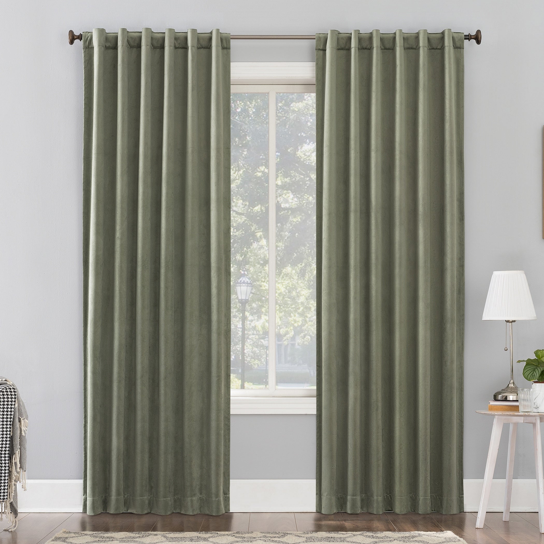 Sun Zero Amherst Velvet Noise Reducing Thermal Extreme Total Blackout Back Tab Curtain Panel, Single Panel